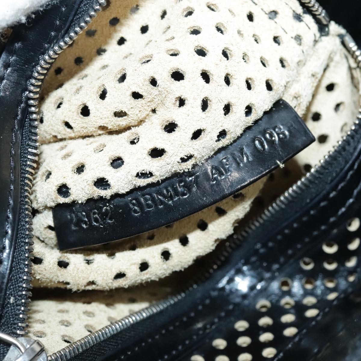 Fendi Fendi Bag Du Jour Perforated Leather Size ONE SIZE - 7 Thumbnail