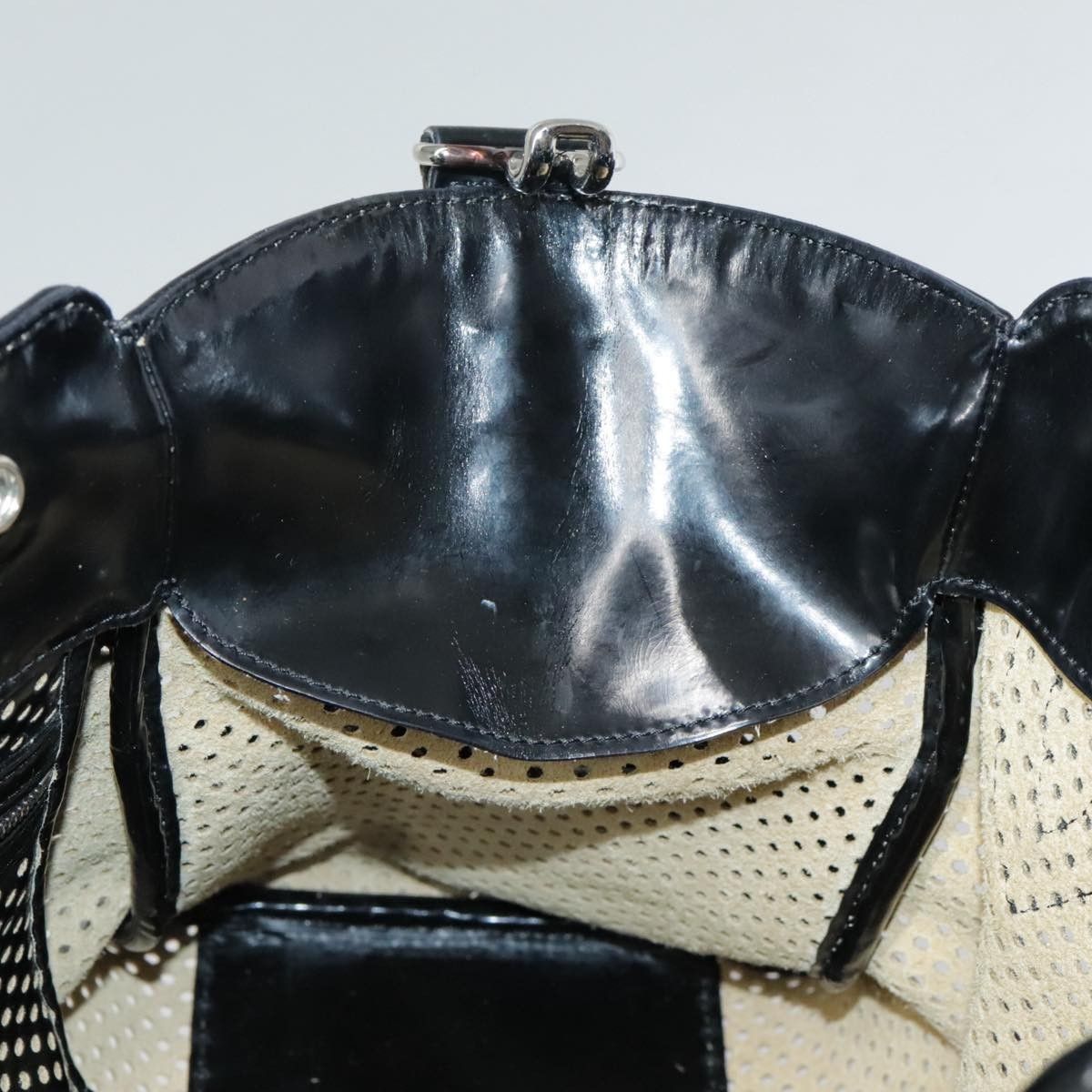 Fendi Fendi Bag Du Jour Perforated Leather Size ONE SIZE - 19 Thumbnail