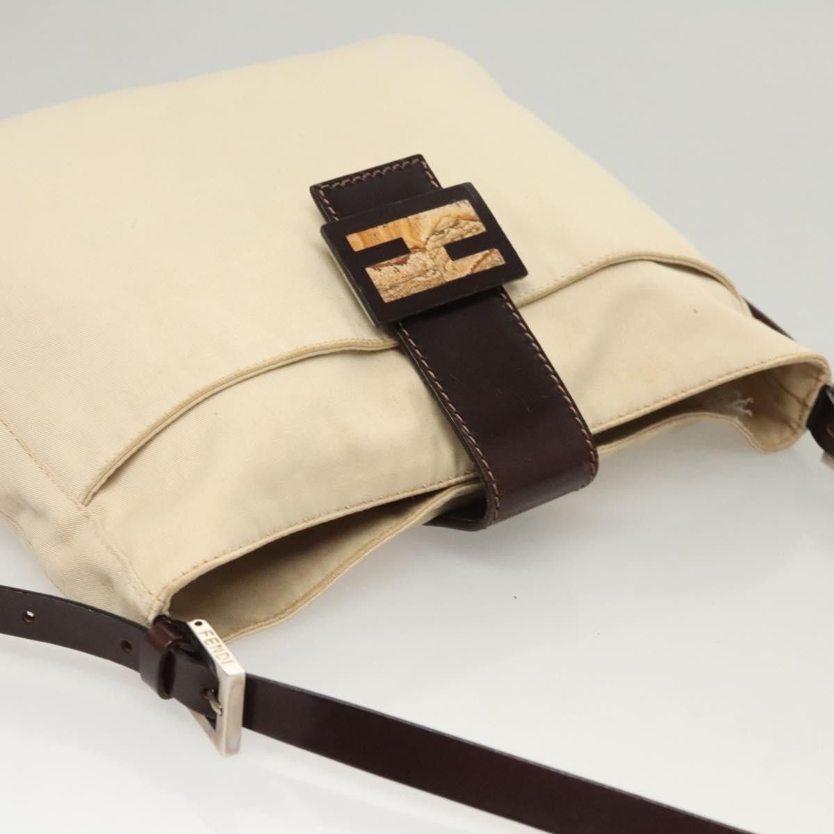 Fendi Fendi Vintage FF Buckle Shoulder Bag Canvas Size ONE SIZE - 22 Thumbnail