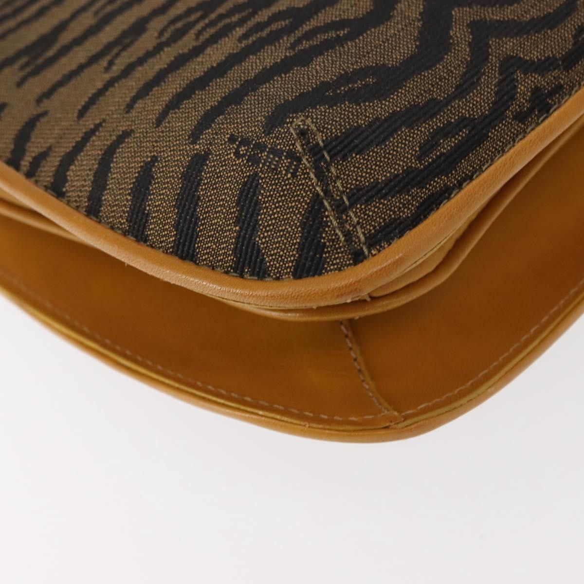 Fendi Fendi Vintage Tiger Print Shoulder Bag Canvas Size ONE SIZE - 12 Thumbnail
