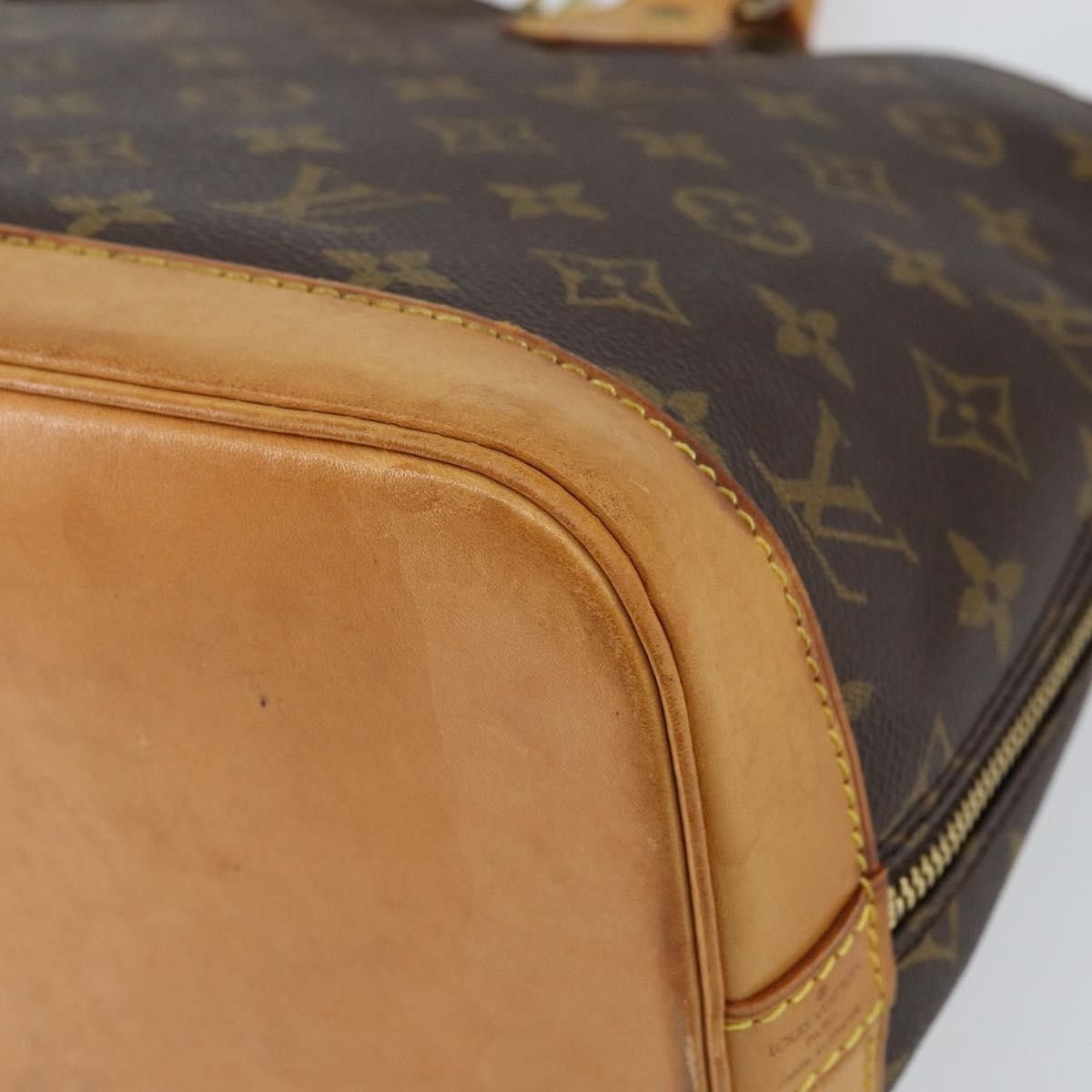 Louis Vuitton Louis Vuitton Alma Handbag Monogram Canvas Size ONE SIZE - 11 Thumbnail