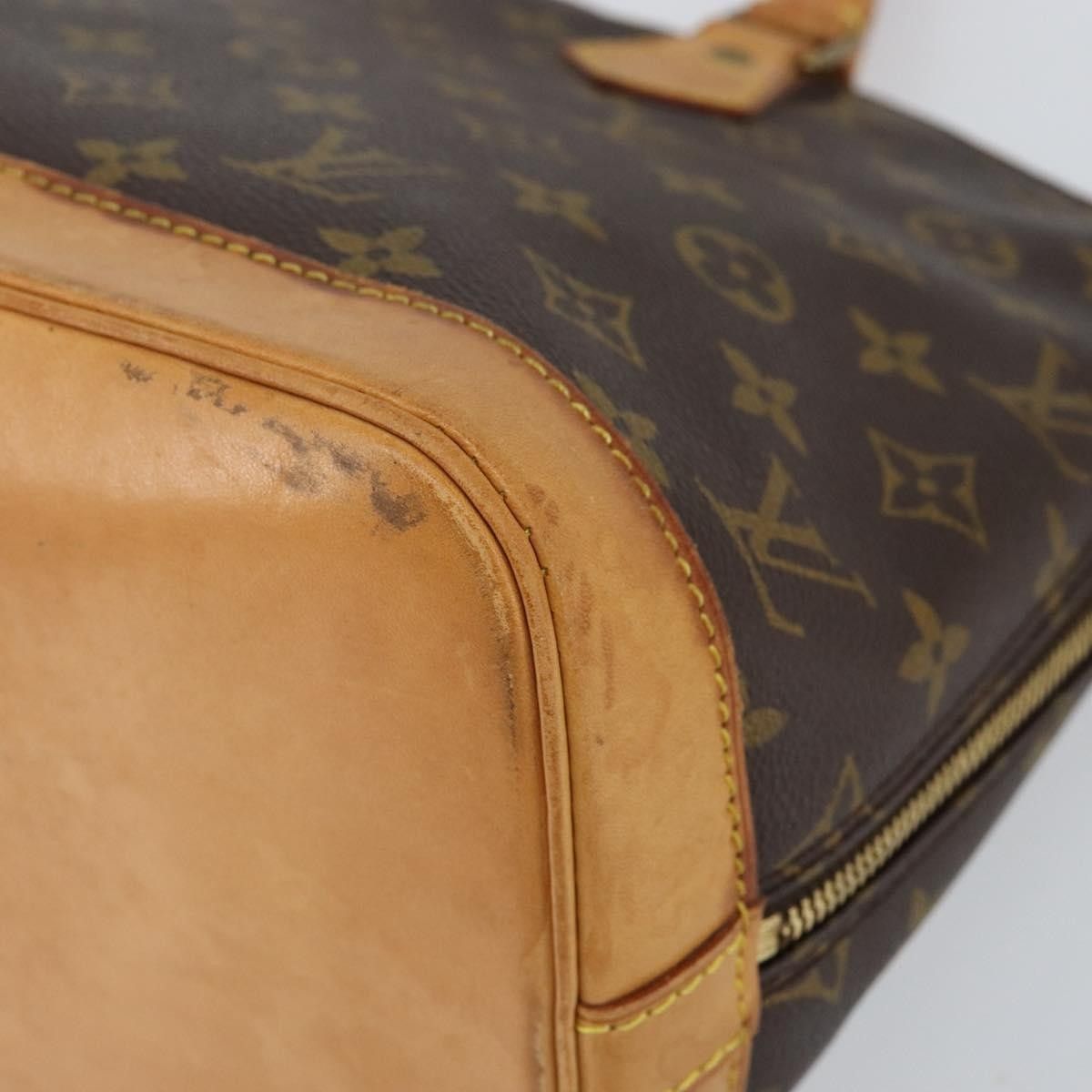 Louis Vuitton Louis Vuitton Alma Handbag Monogram Canvas Size ONE SIZE - 9 Thumbnail