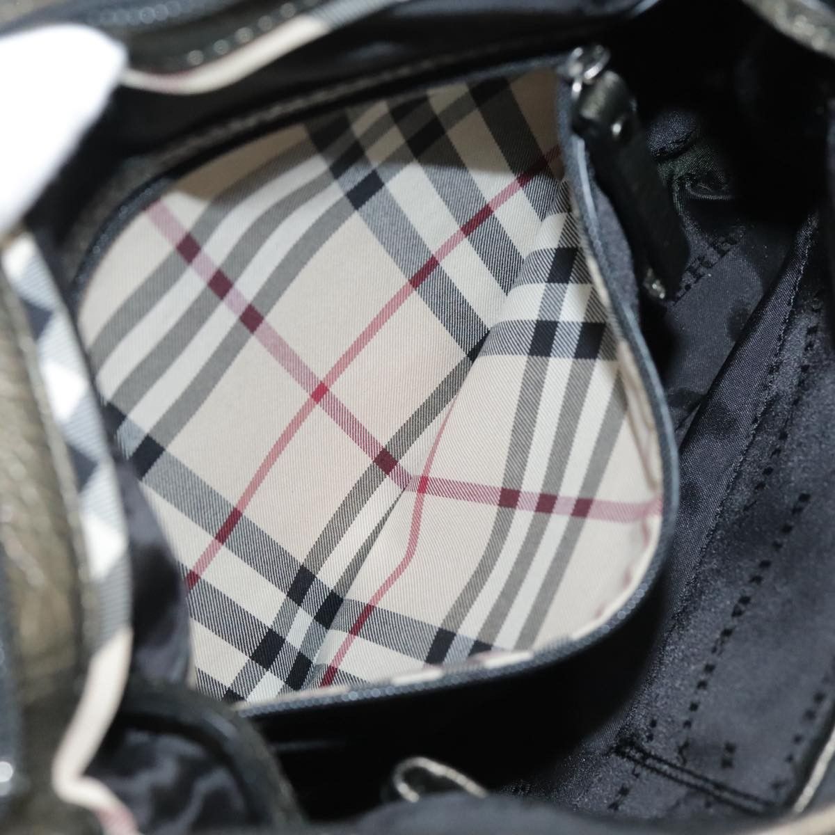 Burberry Burberry Vintage Shoulder Bag Nylon Size ONE SIZE - 17 Thumbnail