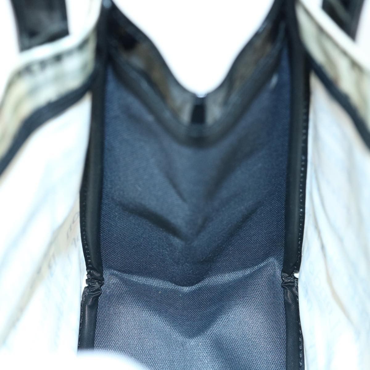 Burberry Burberry Nova Check Handbag Nylon Size ONE SIZE - 18 Thumbnail
