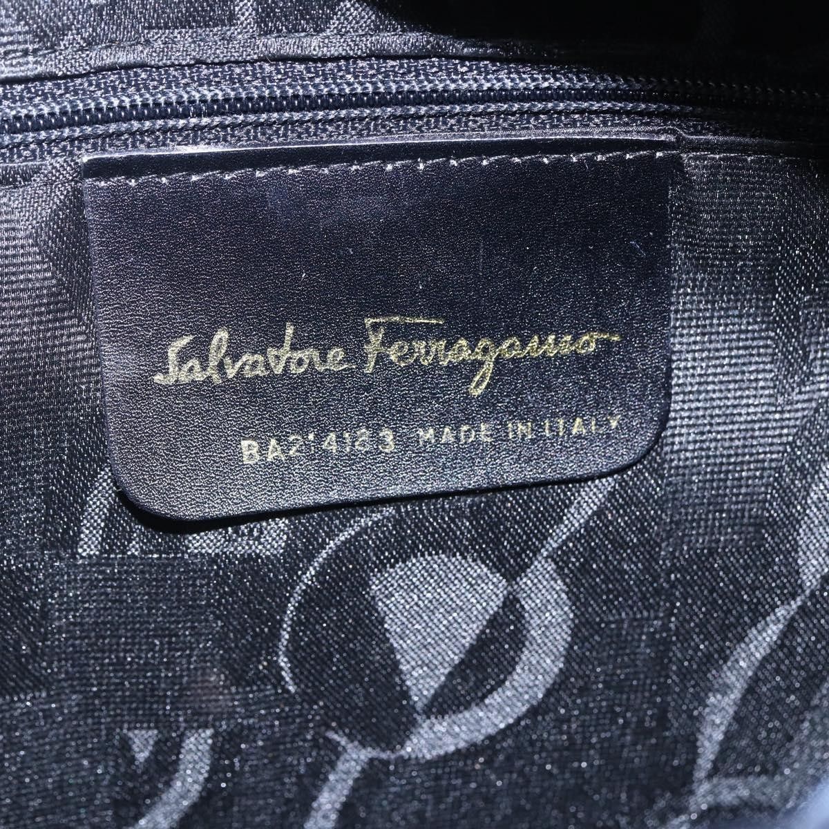 Salvatore Ferragamo Salvatore Ferragamo Vala Shoulder Bag Leather Size ONE SIZE - 6 Thumbnail