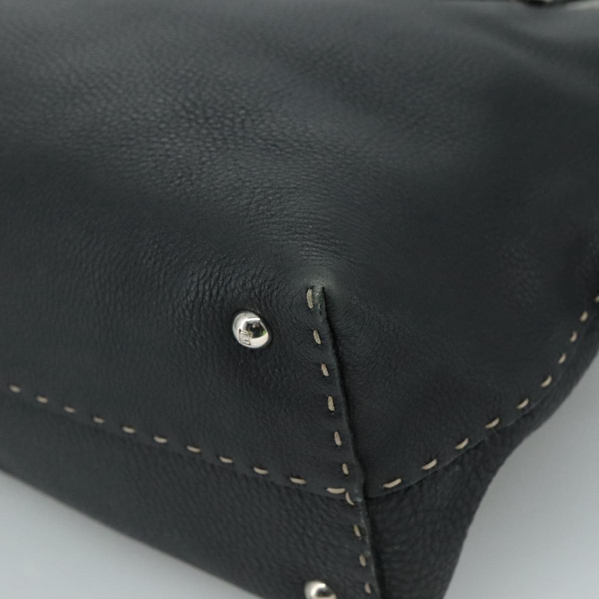 Fendi Fendi Selleria Handle Bag Embossed Leather Size ONE SIZE - 11 Thumbnail