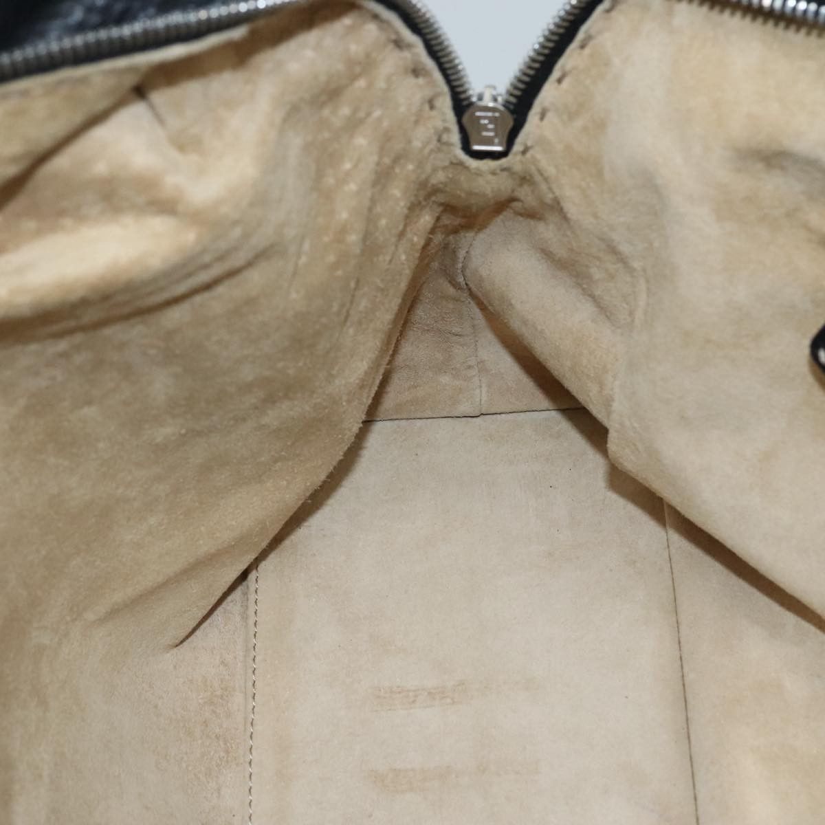 Fendi Fendi Selleria Handle Bag Embossed Leather Size ONE SIZE - 20 Thumbnail