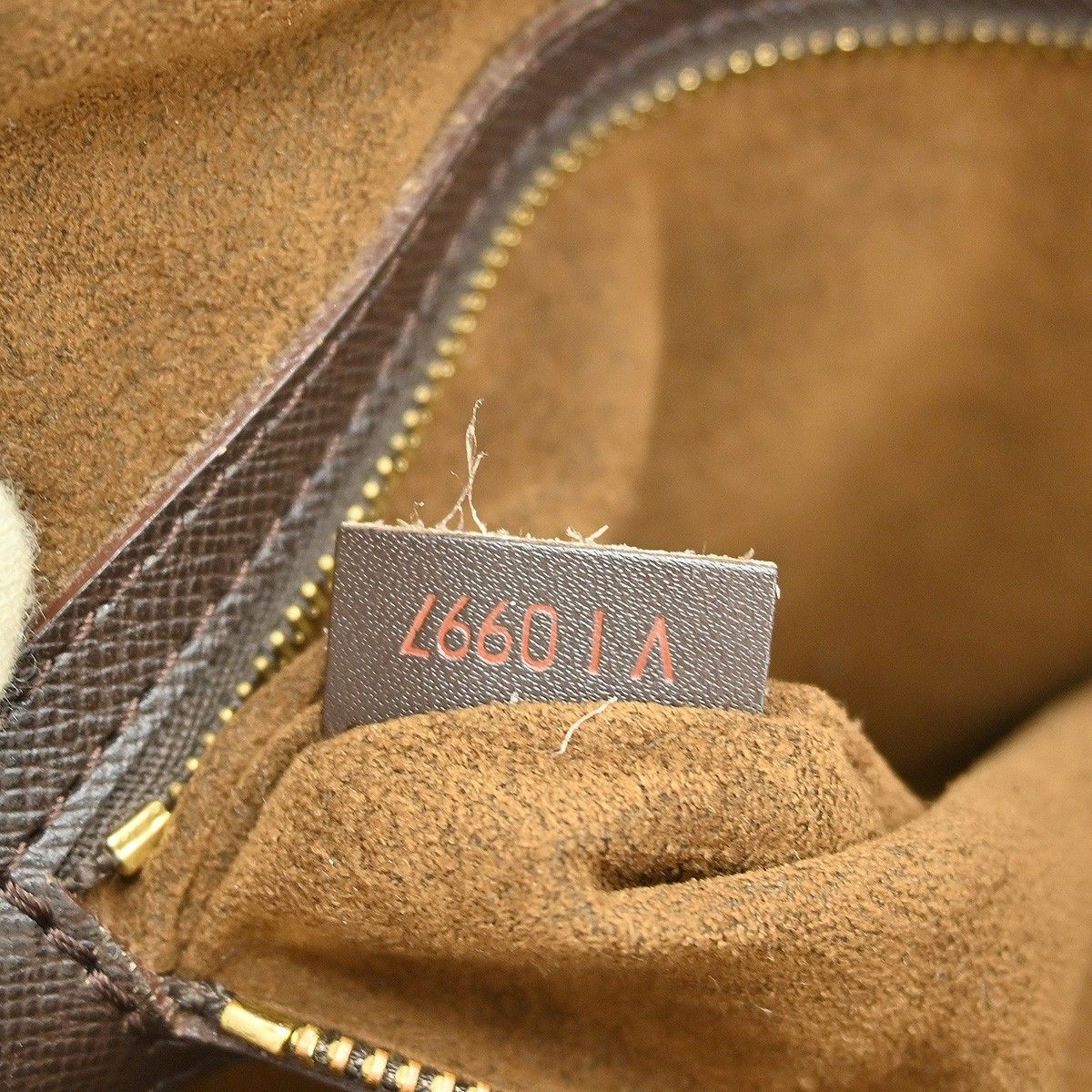 Louis Vuitton Louis Vuitton Brera Handbag Damier Size ONE SIZE - 4 Thumbnail