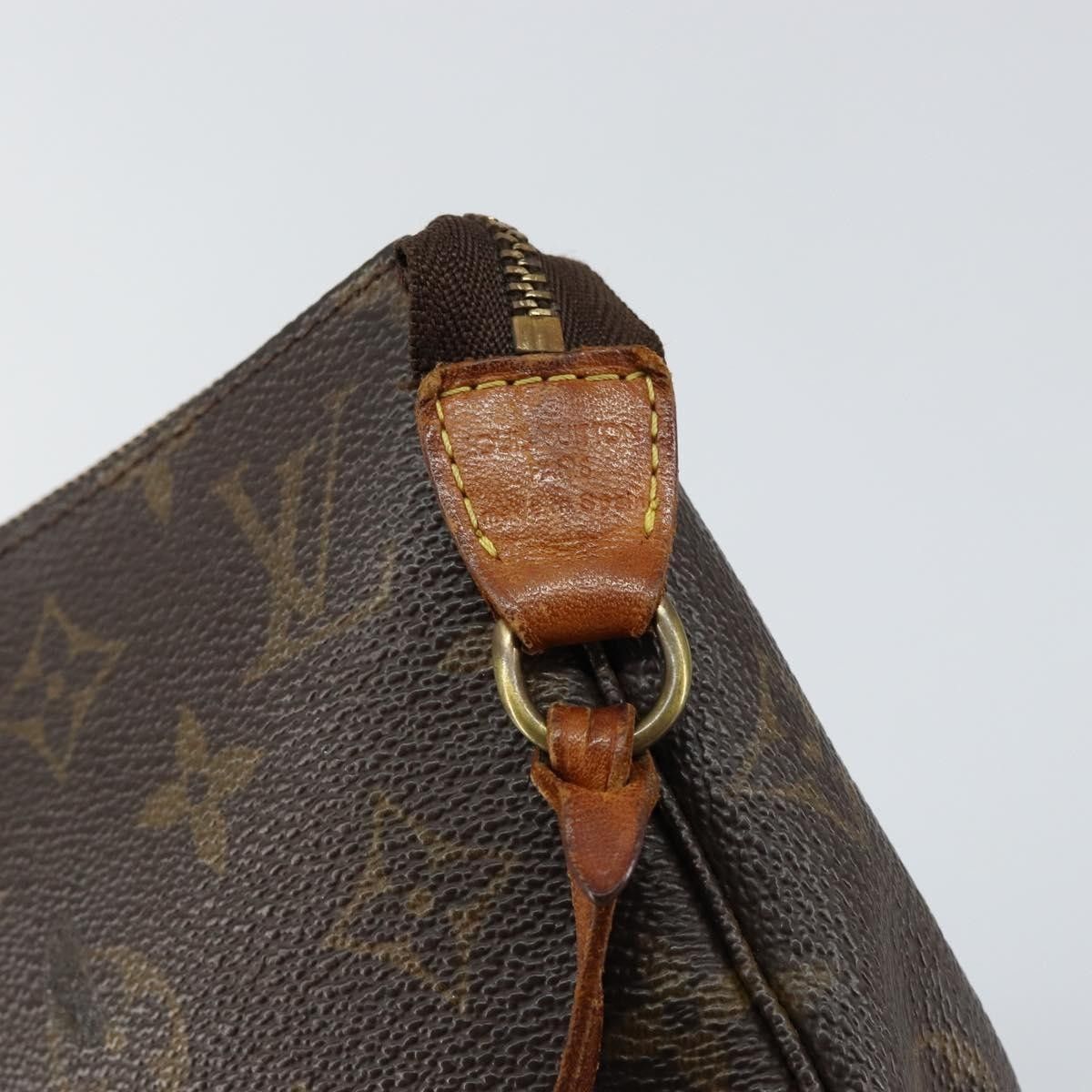 Louis Vuitton Louis Vuitton Pochette Accessoires NM Monogram Canvas Size ONE SIZE - 18 Thumbnail