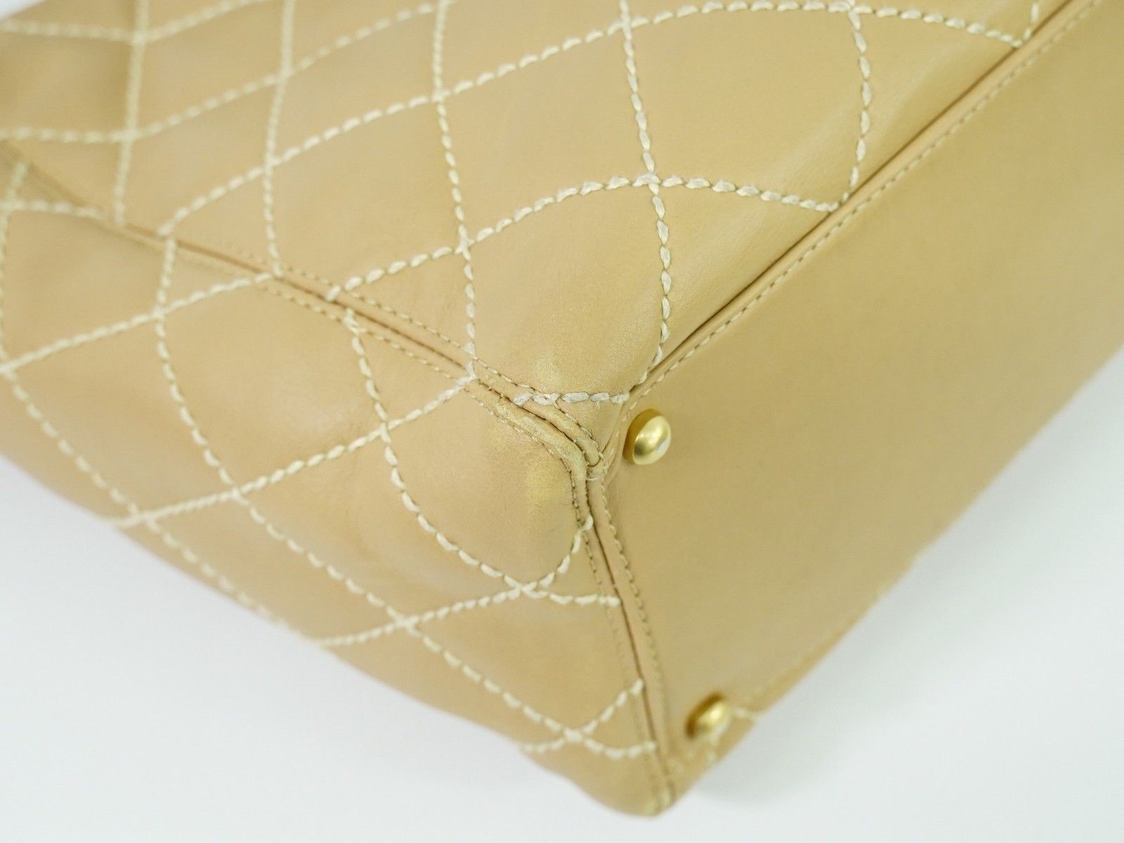 Chanel Chanel Surpique Tote Quilted Leather Size ONE SIZE - 8 Thumbnail