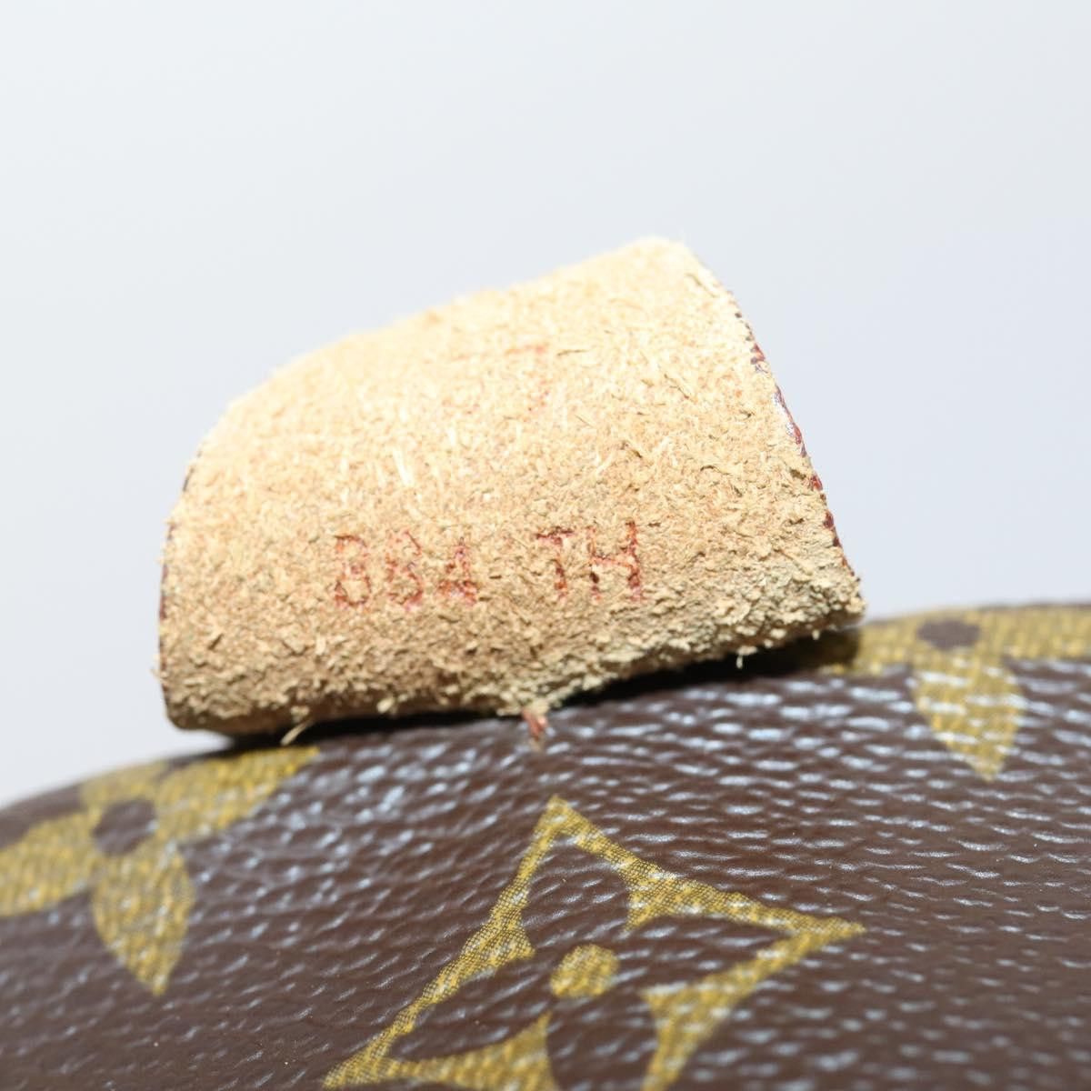Louis Vuitton Louis Vuitton Sac Souple Handbag Monogram Canvas Size ONE SIZE - 20 Thumbnail