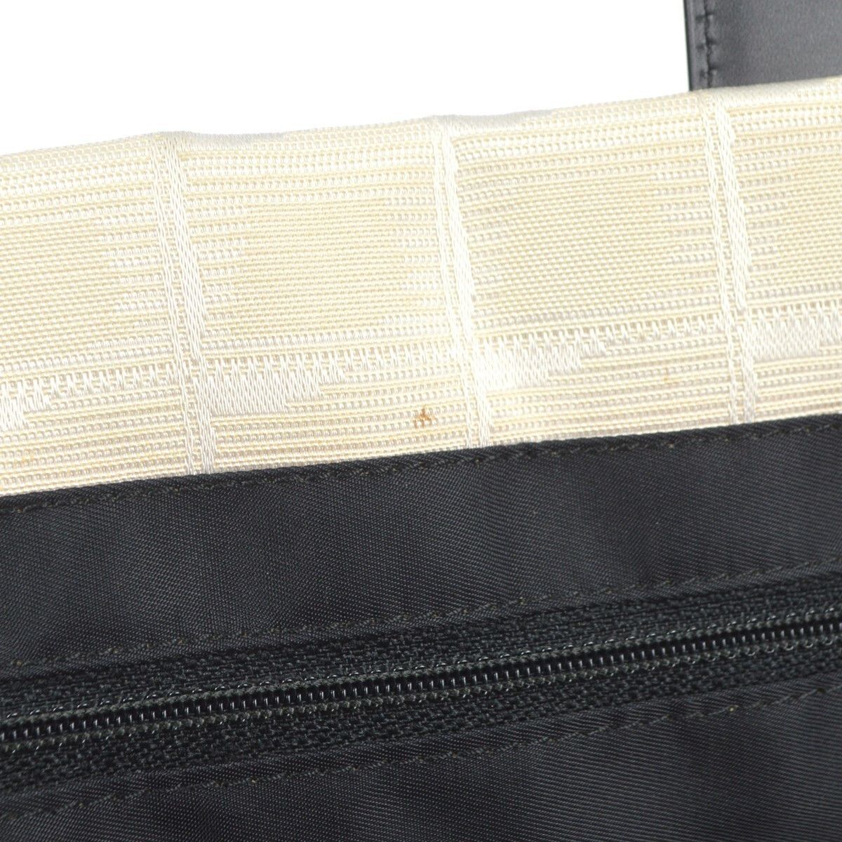 Chanel Chanel Travel Line Tote Nylon Size ONE SIZE - 11 Thumbnail