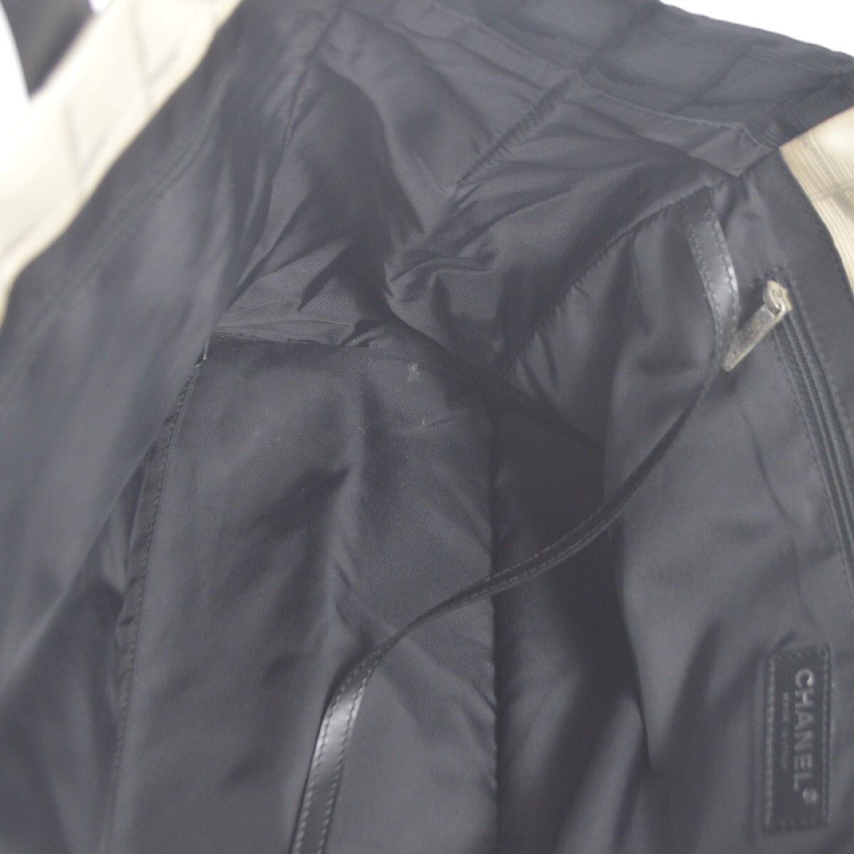 Chanel Chanel Travel Line Tote Nylon Size ONE SIZE - 3 Thumbnail