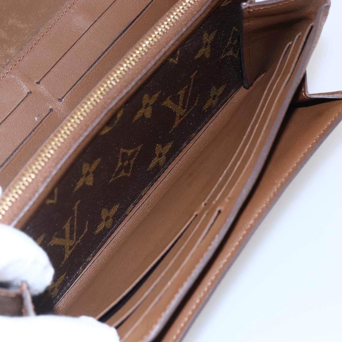 Louis Vuitton Louis Vuitton Elysee Wallet Monogram Canvas and Leather Size ONE SIZE - 19 Thumbnail