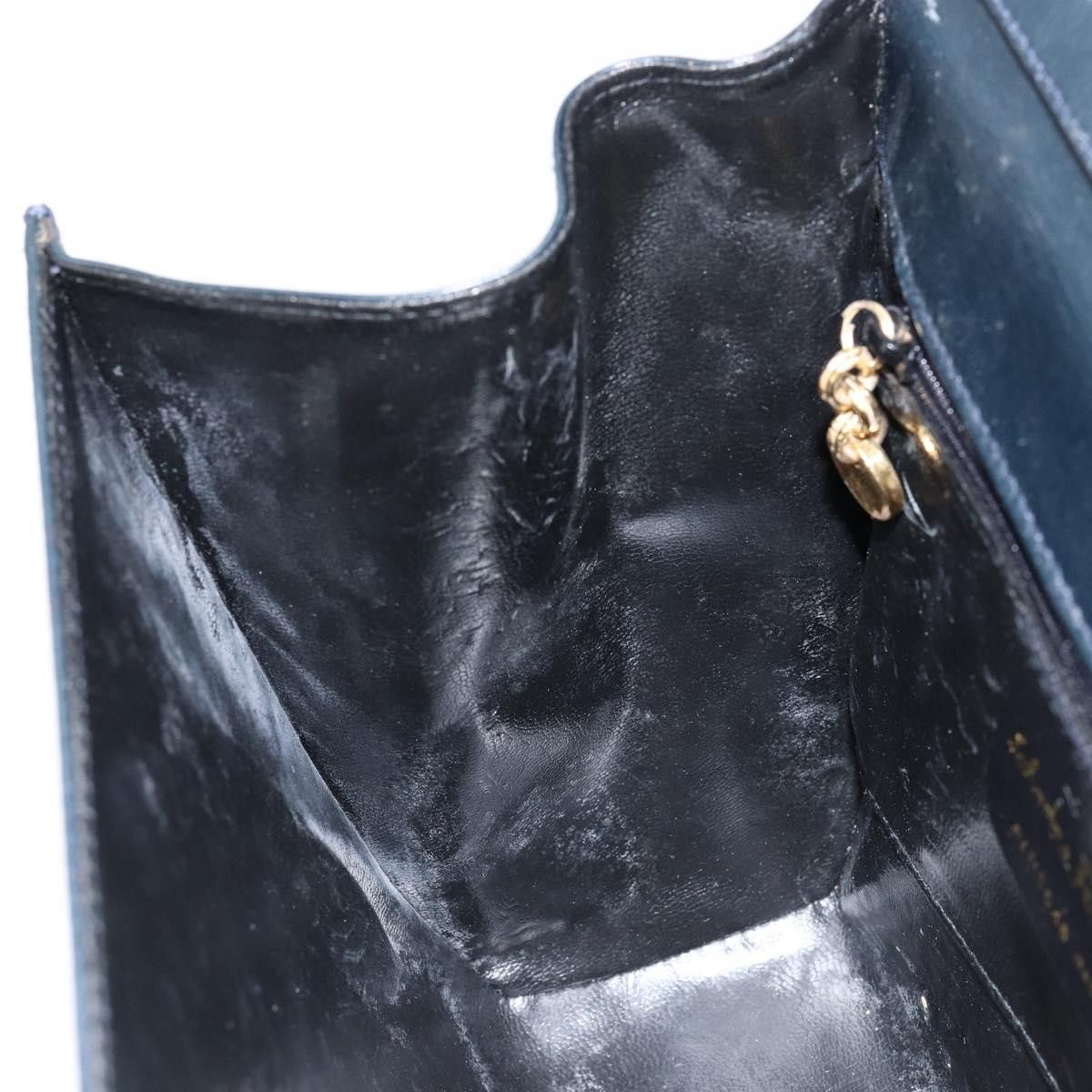 Salvatore Ferragamo Salvatore Ferragamo Gancini Shoulder Bag Leather Size ONE SIZE - 18 Thumbnail