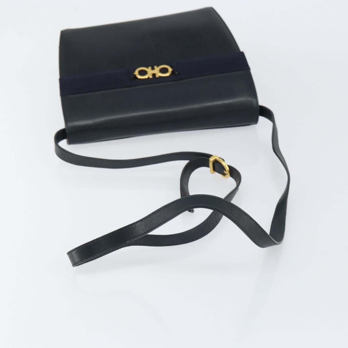 Salvatore Ferragamo Salvatore Ferragamo Gancini Shoulder Bag Leather Size ONE SIZE - 7 Thumbnail