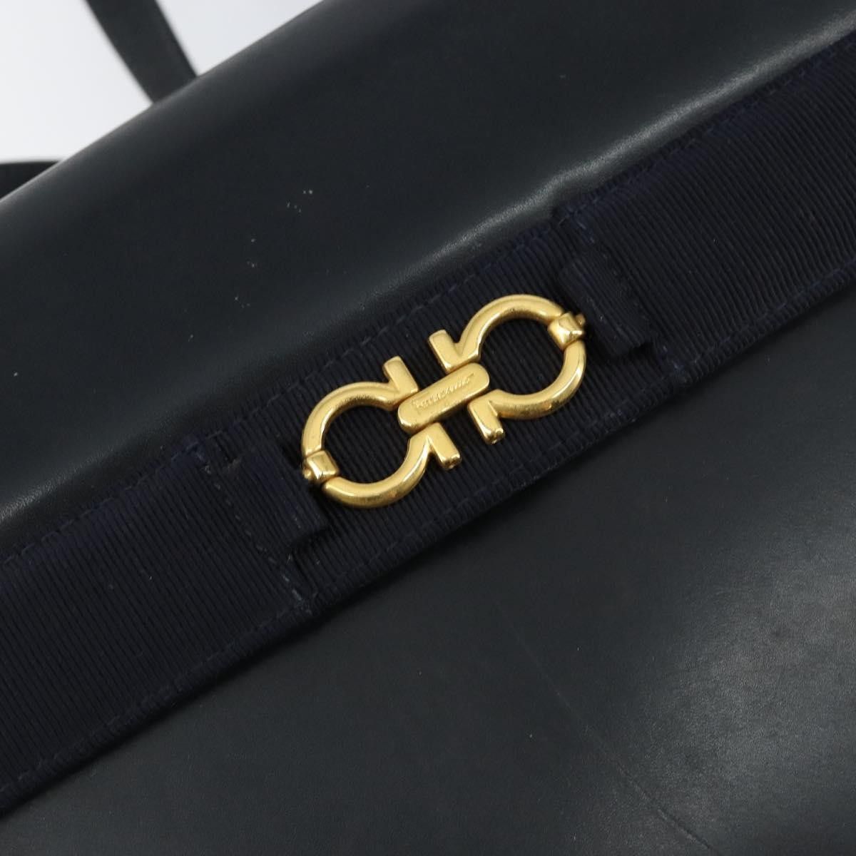 Salvatore Ferragamo Salvatore Ferragamo Gancini Shoulder Bag Leather Size ONE SIZE - 13 Thumbnail