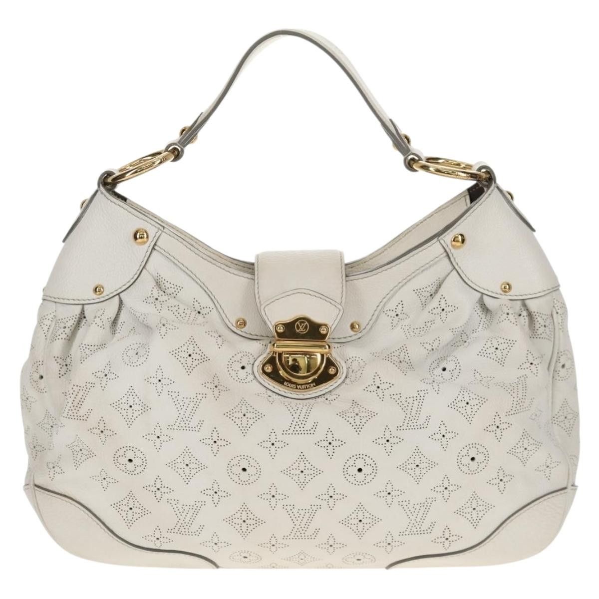 Louis Vuitton Louis Vuitton Solar Handbag Mahina Leather Size ONE SIZE - 16 Thumbnail