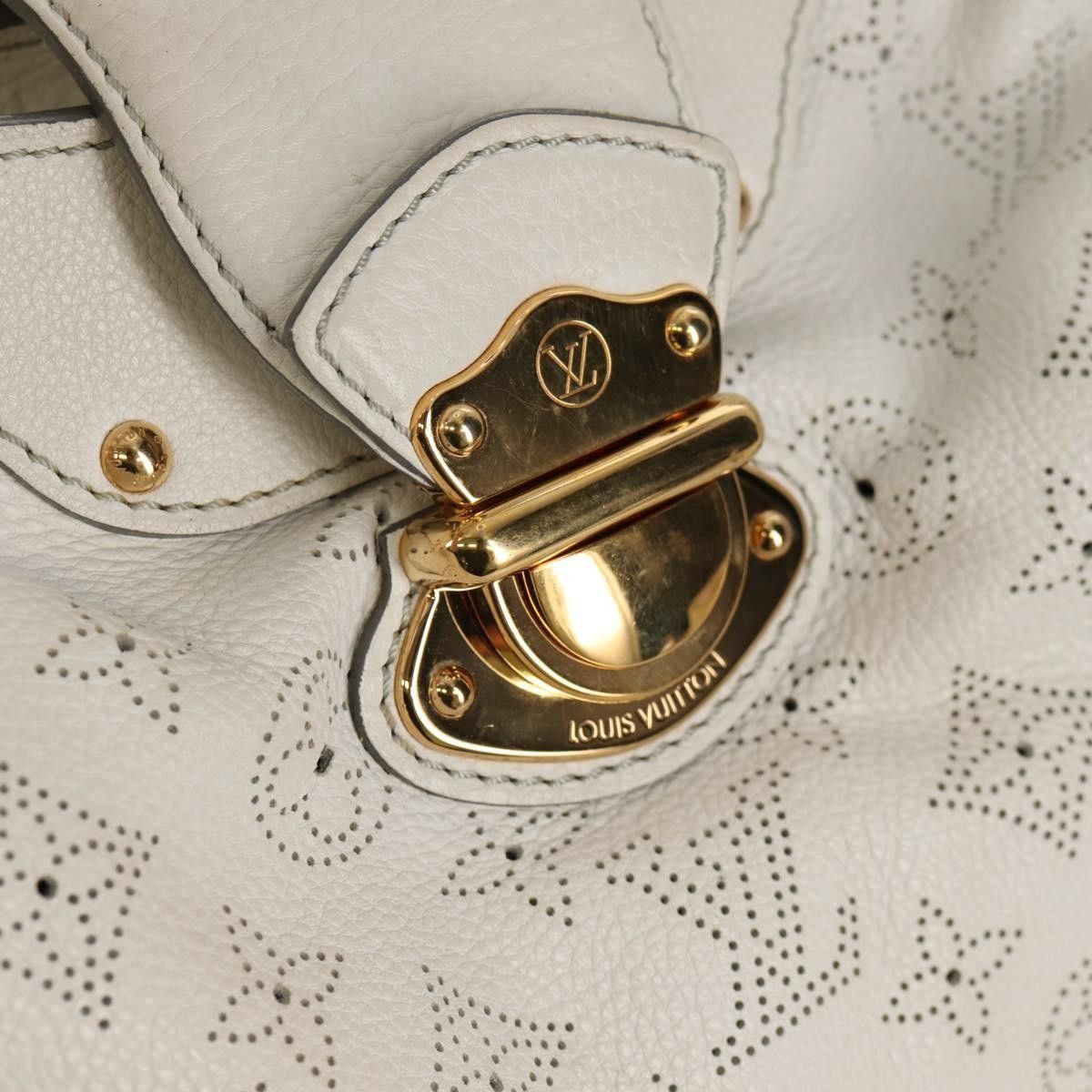Louis Vuitton Louis Vuitton Solar Handbag Mahina Leather Size ONE SIZE - 24 Thumbnail