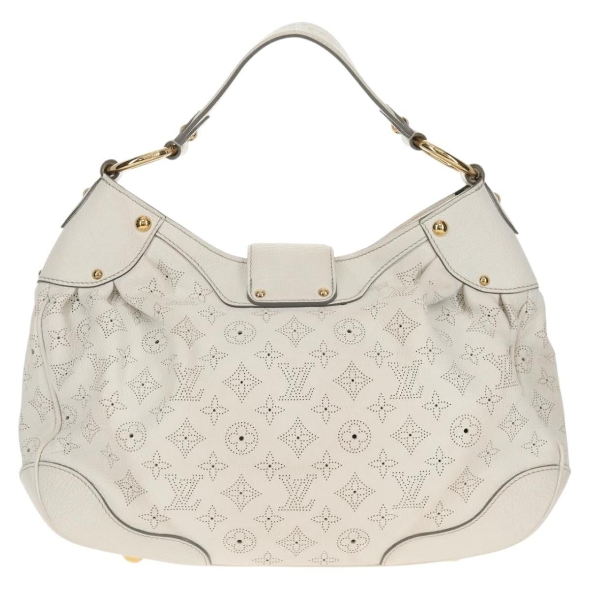 Louis Vuitton Louis Vuitton Solar Handbag Mahina Leather Size ONE SIZE - 2 Thumbnail