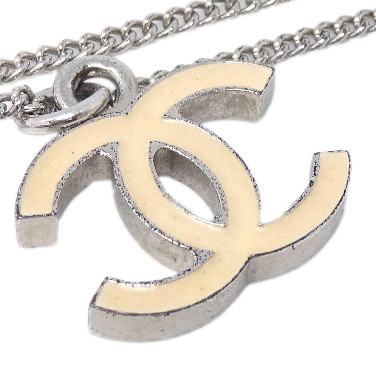 Chanel Chanel CC Logo Pendant Necklace Metal Size ONE SIZE - 3 Thumbnail