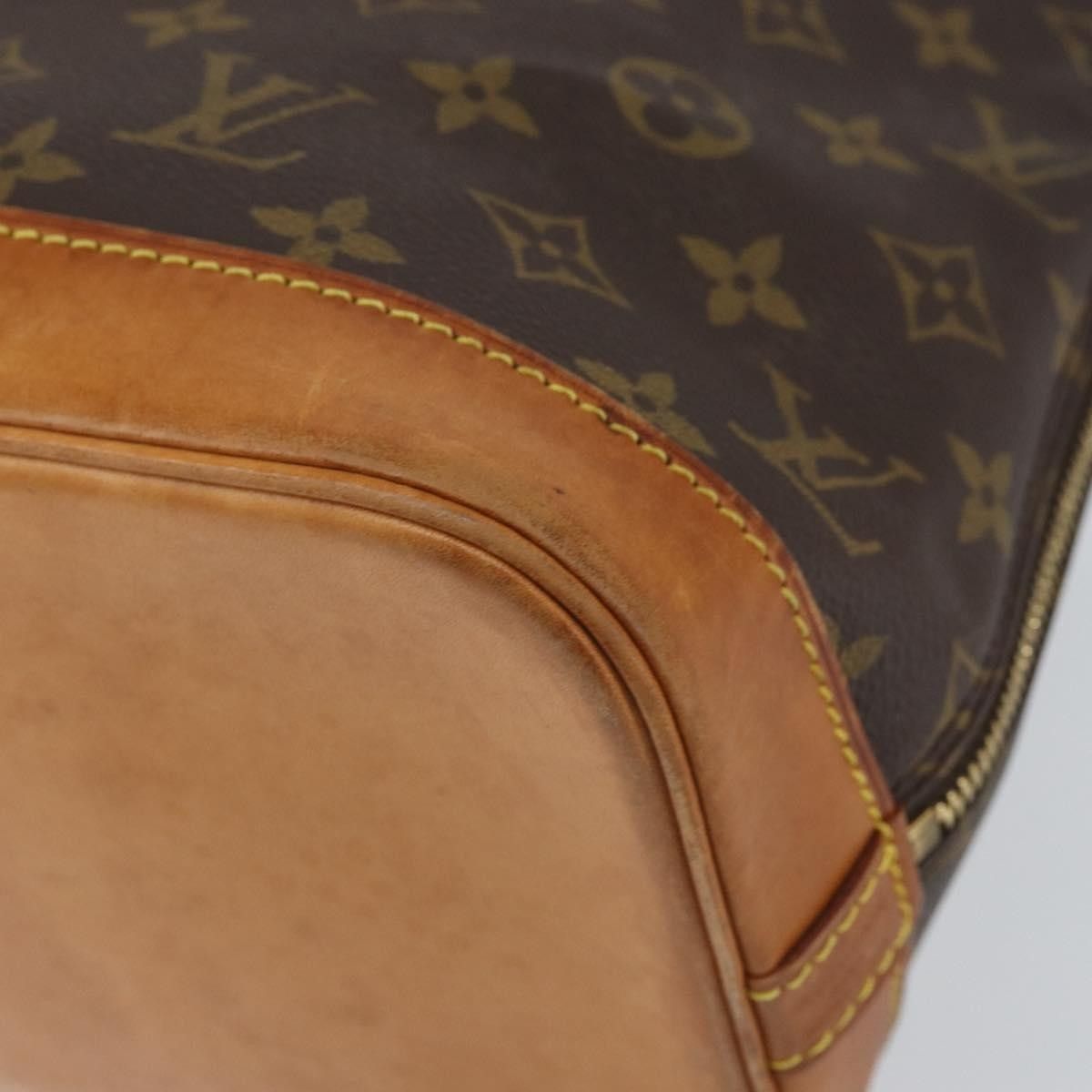 Louis Vuitton Louis Vuitton Alma Handbag Monogram Canvas Size ONE SIZE - 11 Thumbnail