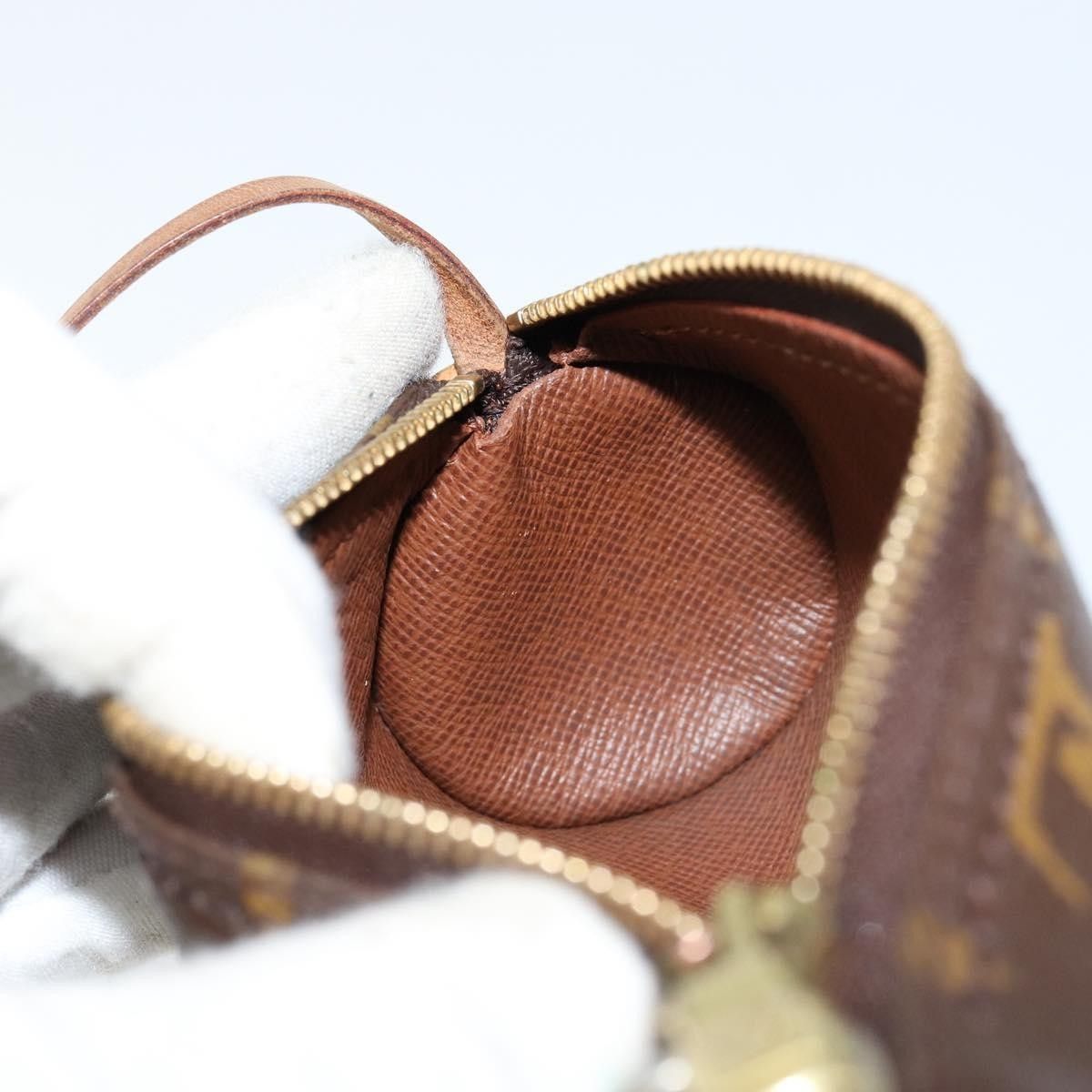 Louis Vuitton Louis Vuitton Papillon Pochette Monogram Canvas Size ONE SIZE - 18 Thumbnail