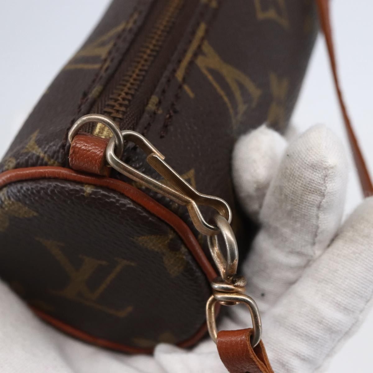 Louis Vuitton Louis Vuitton Papillon Pochette Monogram Canvas Size ONE SIZE - 16 Thumbnail