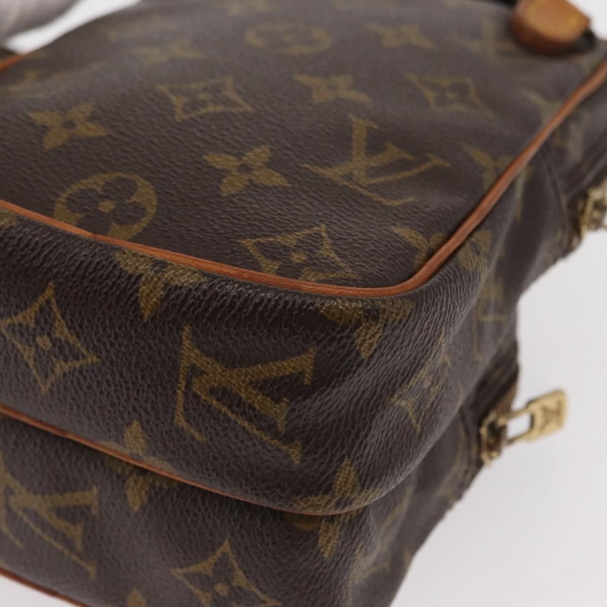 Louis Vuitton Louis Vuitton Amazone Bag Monogram Canvas Size ONE SIZE - 12 Thumbnail