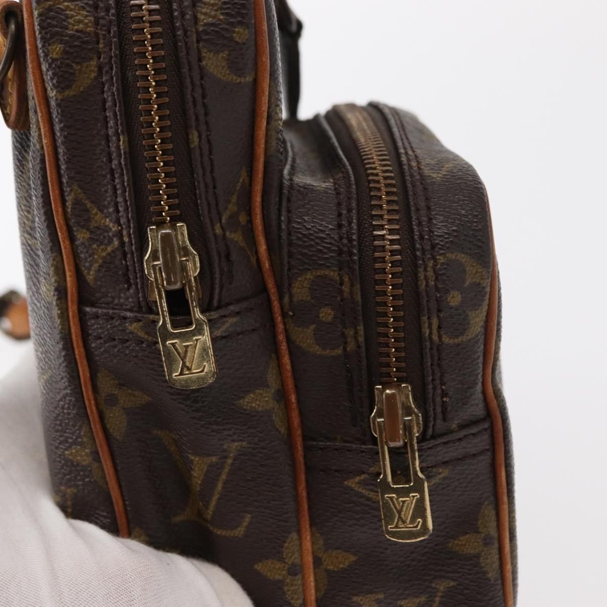 Louis Vuitton Louis Vuitton Amazone Bag Monogram Canvas Size ONE SIZE - 13 Thumbnail