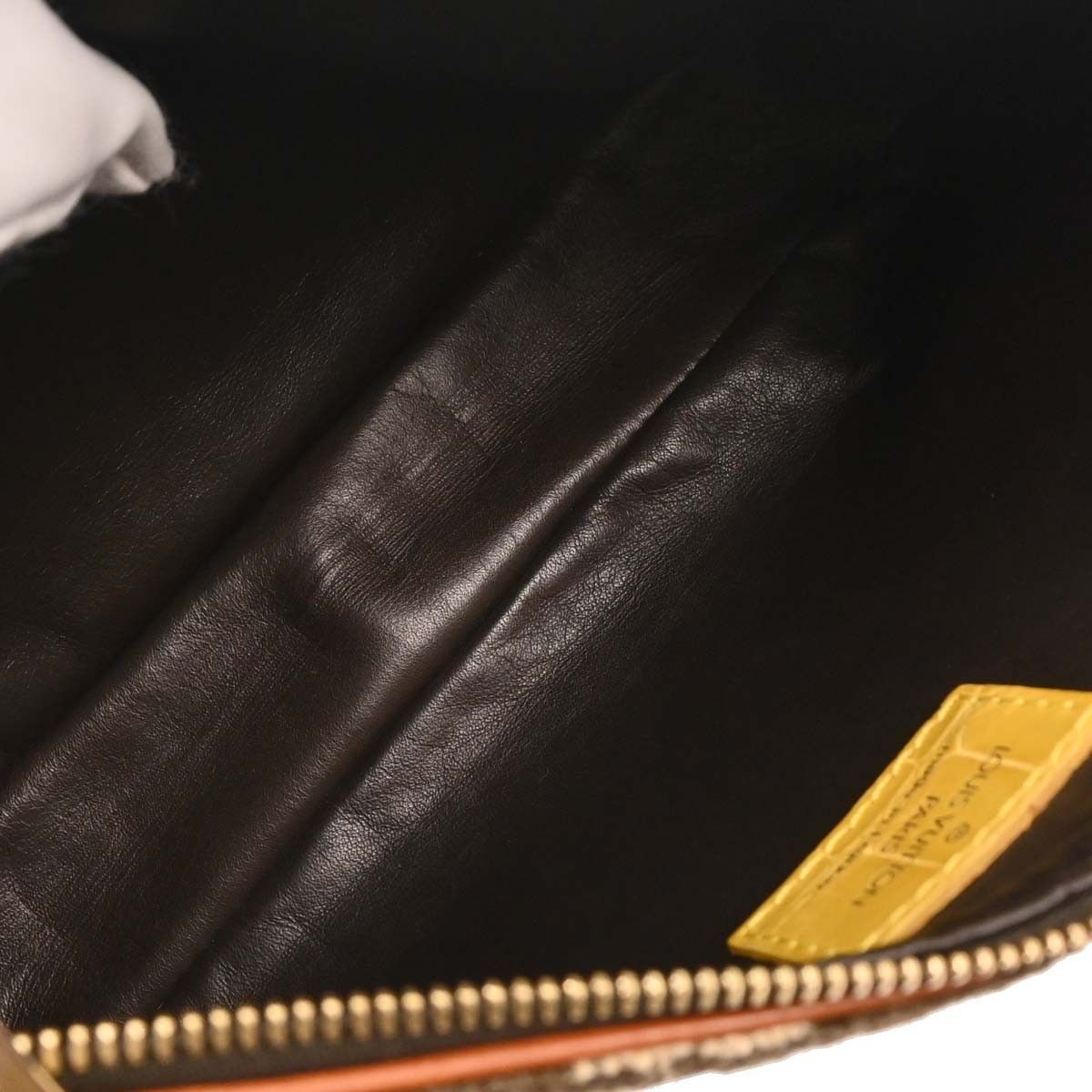 Louis Vuitton Louis Vuitton Trompe L'Oeil Pochette Monogram Velvet Size ONE SIZE - 3 Thumbnail