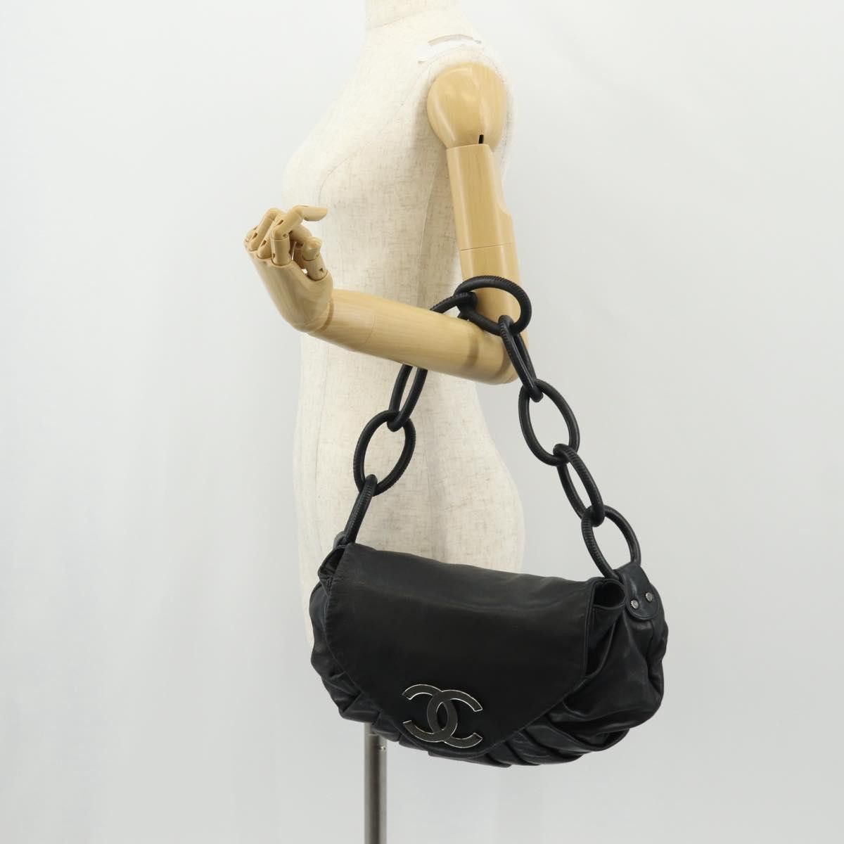 Chanel Chanel CC Rings Flap Bag Pleated Lambskin Size ONE SIZE - 15 Thumbnail