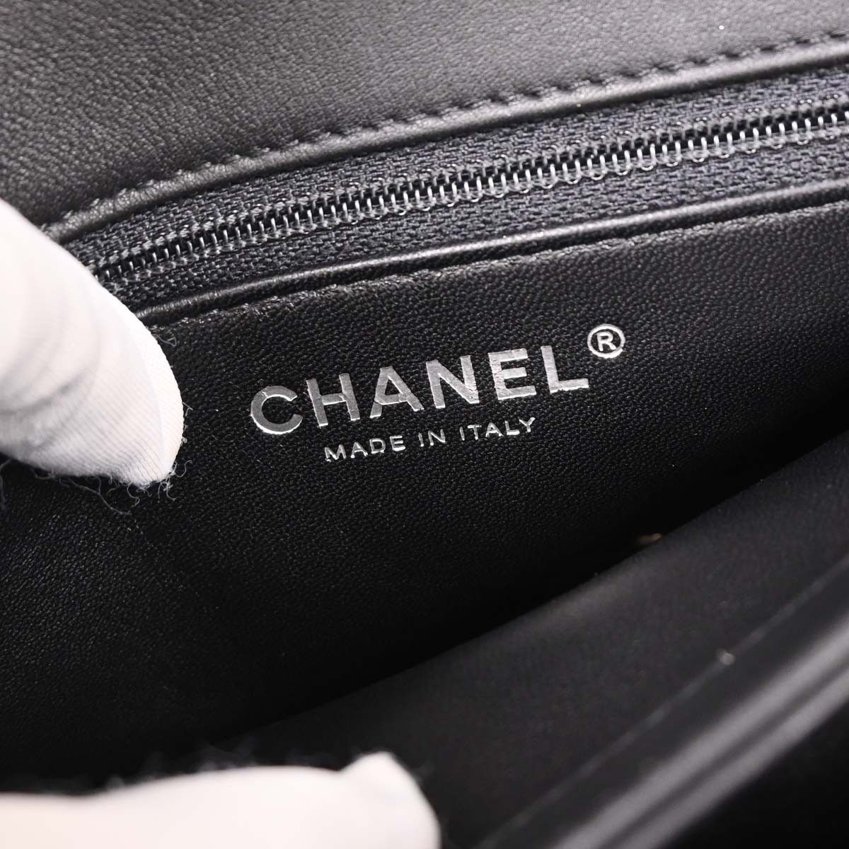 Chanel Chanel Trendy CC Top Handle Bag Quilted Lambskin Size ONE SIZE - 4 Thumbnail