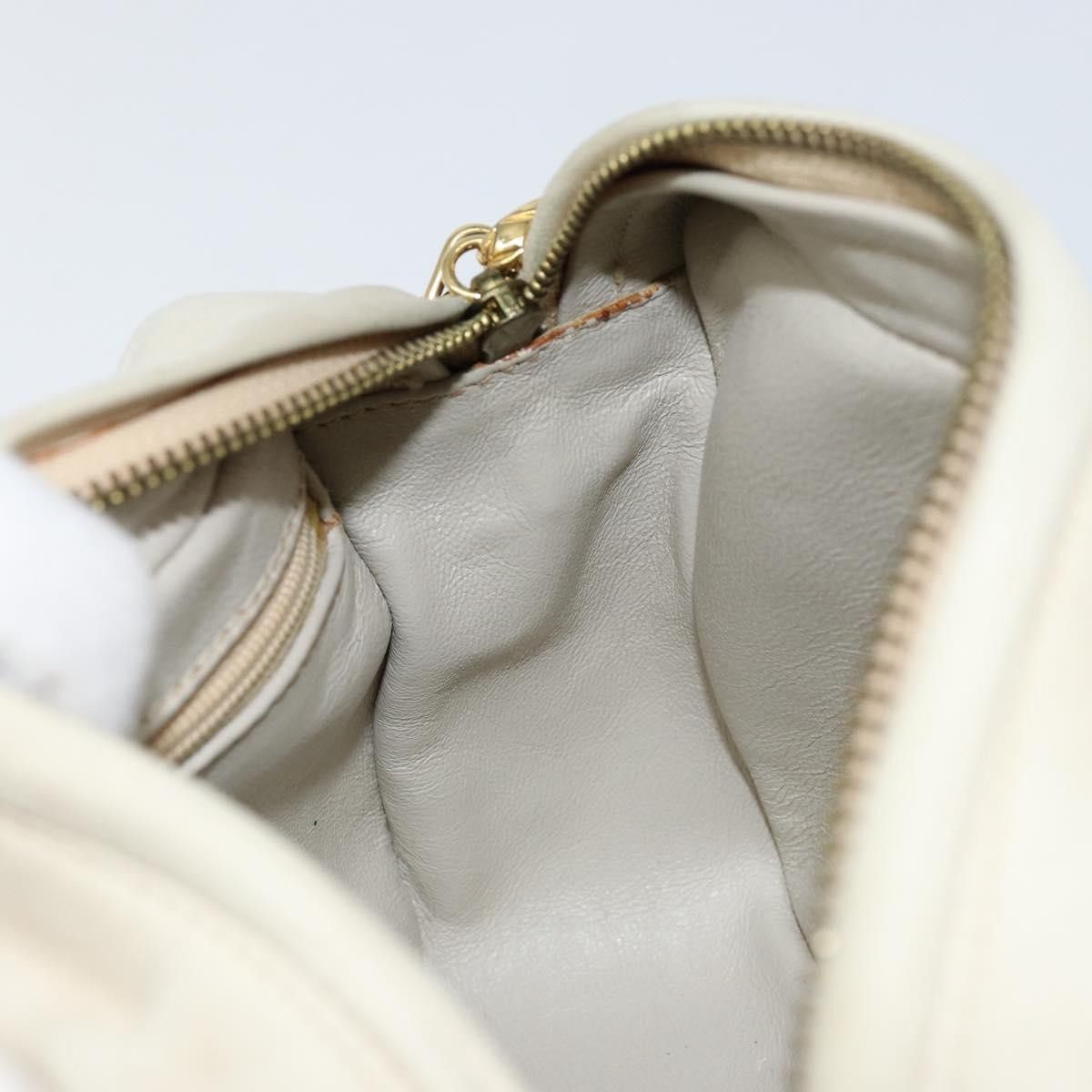 Chanel Chanel Vintage Front Pocket Camera Quilted Lambskin Size ONE SIZE - 21 Thumbnail