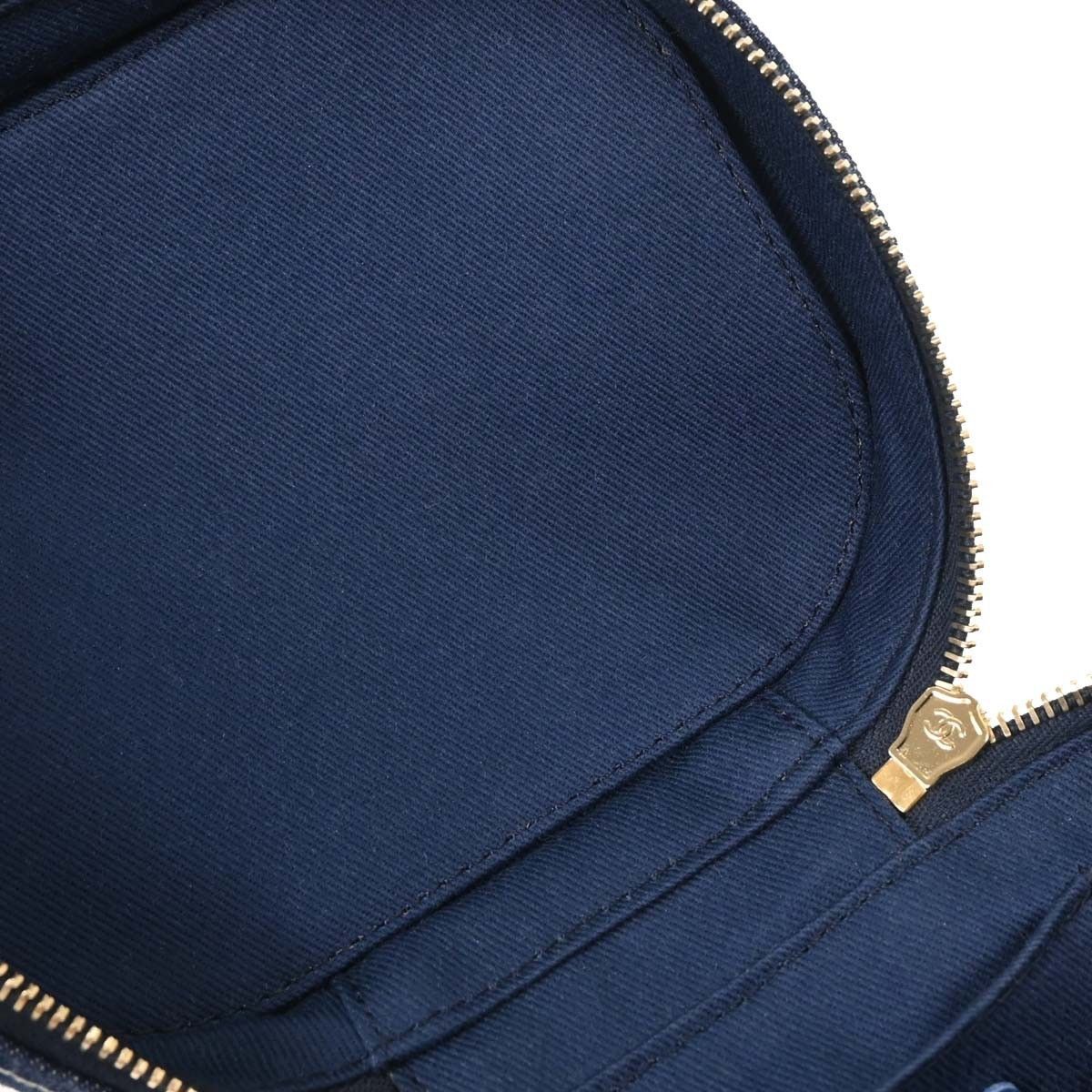 Chanel Chanel Vanity Case Quilted Denim Size ONE SIZE - 3 Thumbnail