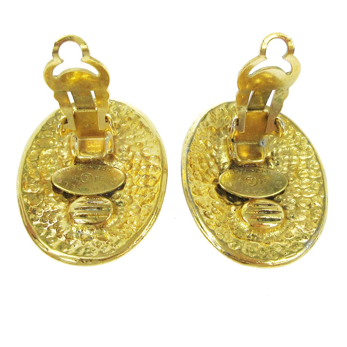 Chanel Chanel Vintage CC Button ovales Clip-On Gold-plated Size ONE SIZE - 2 Thumbnail
