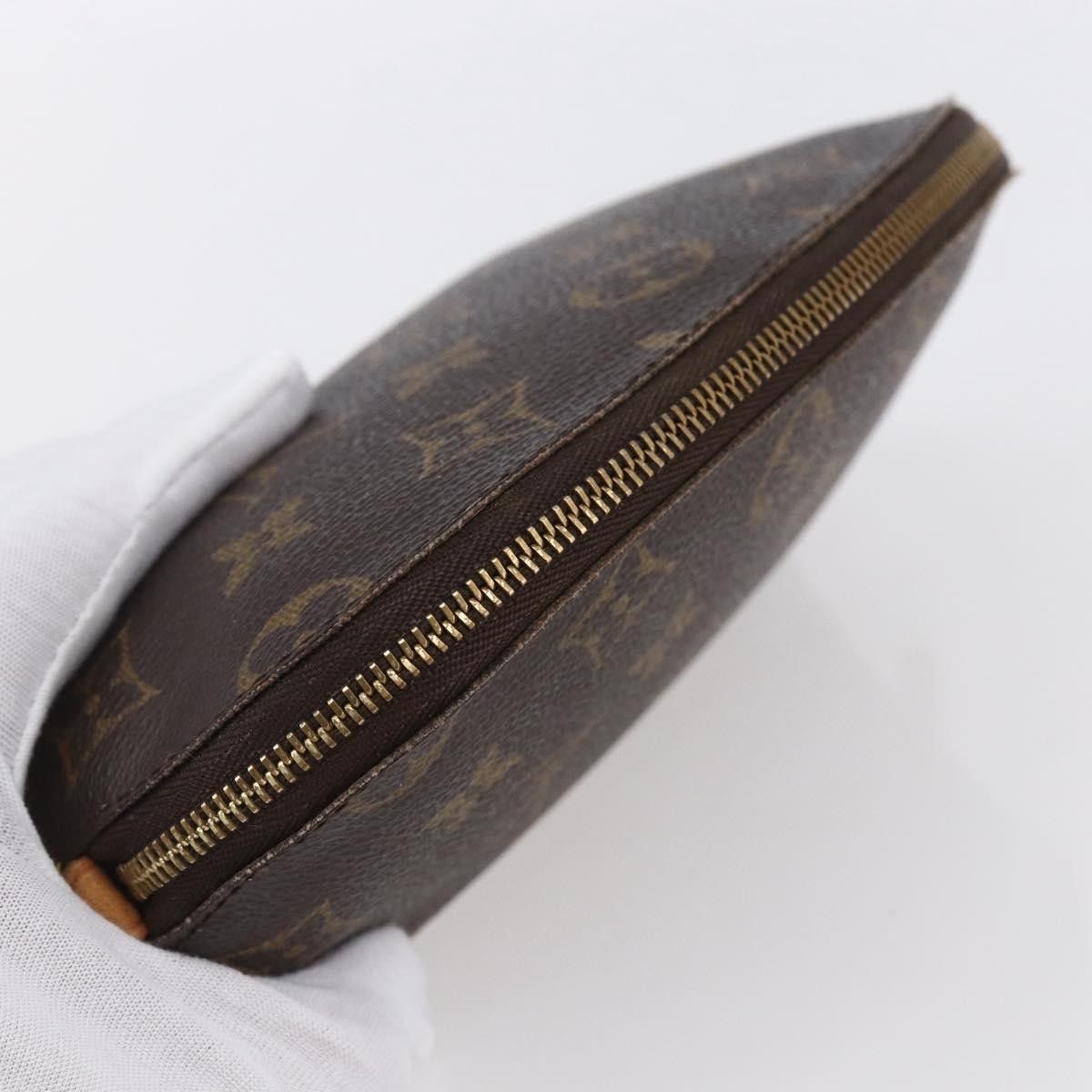 Louis Vuitton Louis Vuitton Cosmetic Pouch Monogram Canvas Size ONE SIZE - 12 Thumbnail