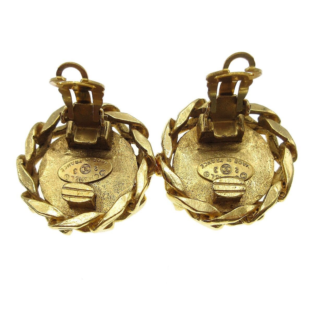 Chanel Chanel CC Button Clip-On Metal with Faux Pearl Size ONE SIZE - 3 Thumbnail