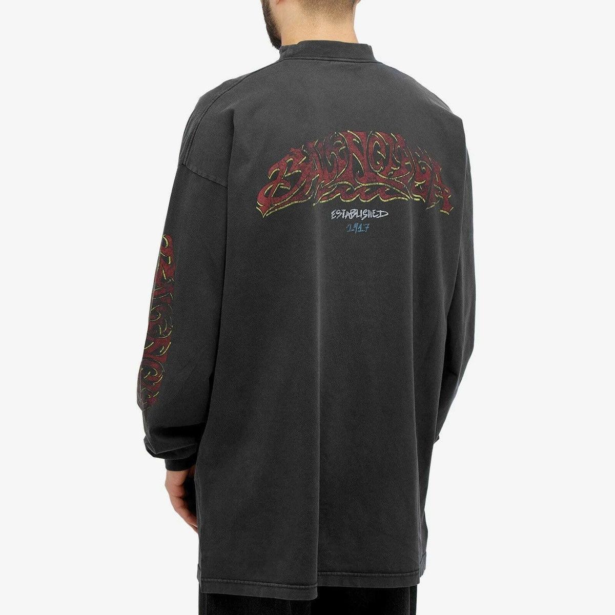 Balenciaga Balenciaga Offshore Long Sleeve Oversized T-Shirt Size US S / EU 44-46 / 1 - 3 Thumbnail