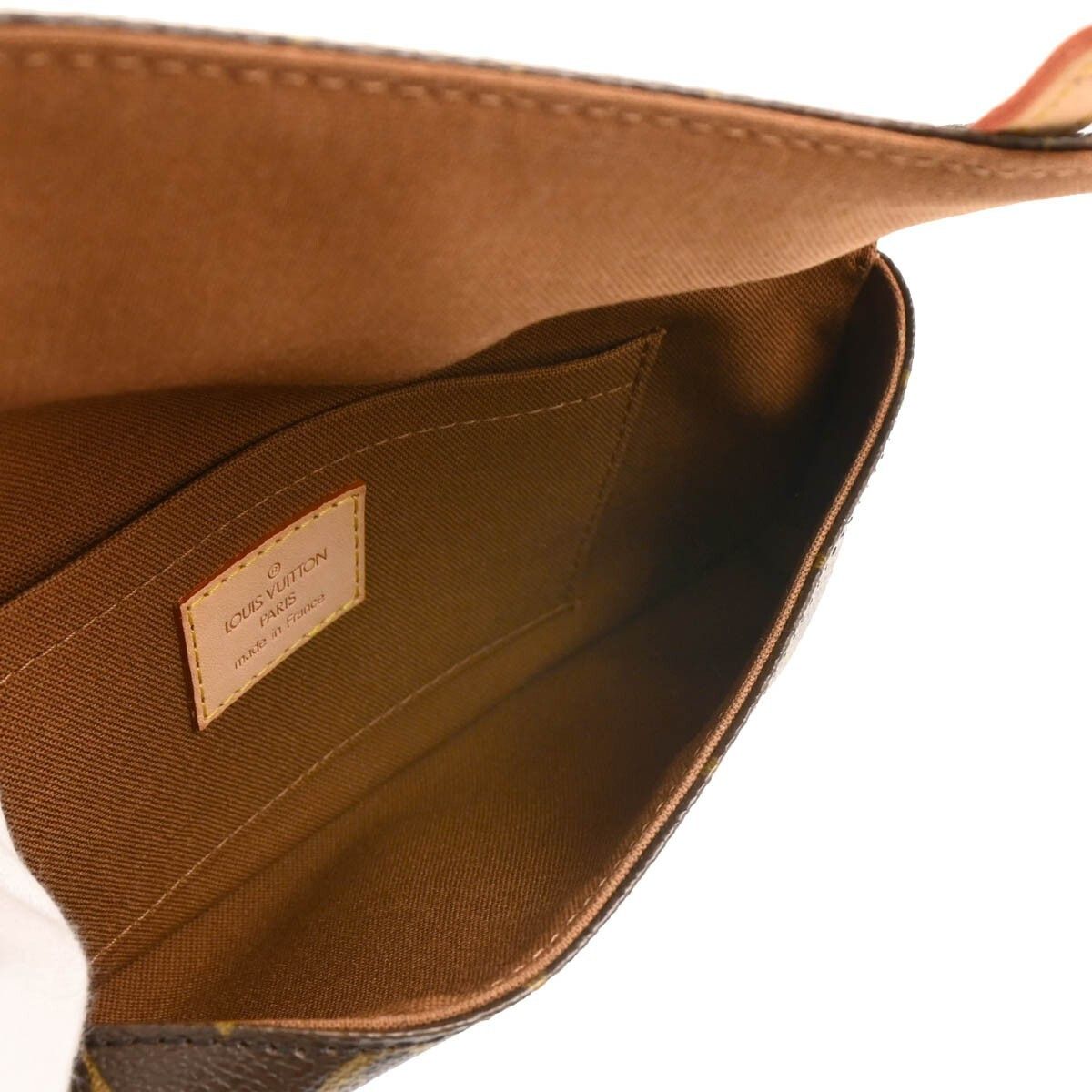 Louis Vuitton Louis Vuitton Marelle Waist Bag Monogram Canvas Size ONE SIZE - 3 Thumbnail