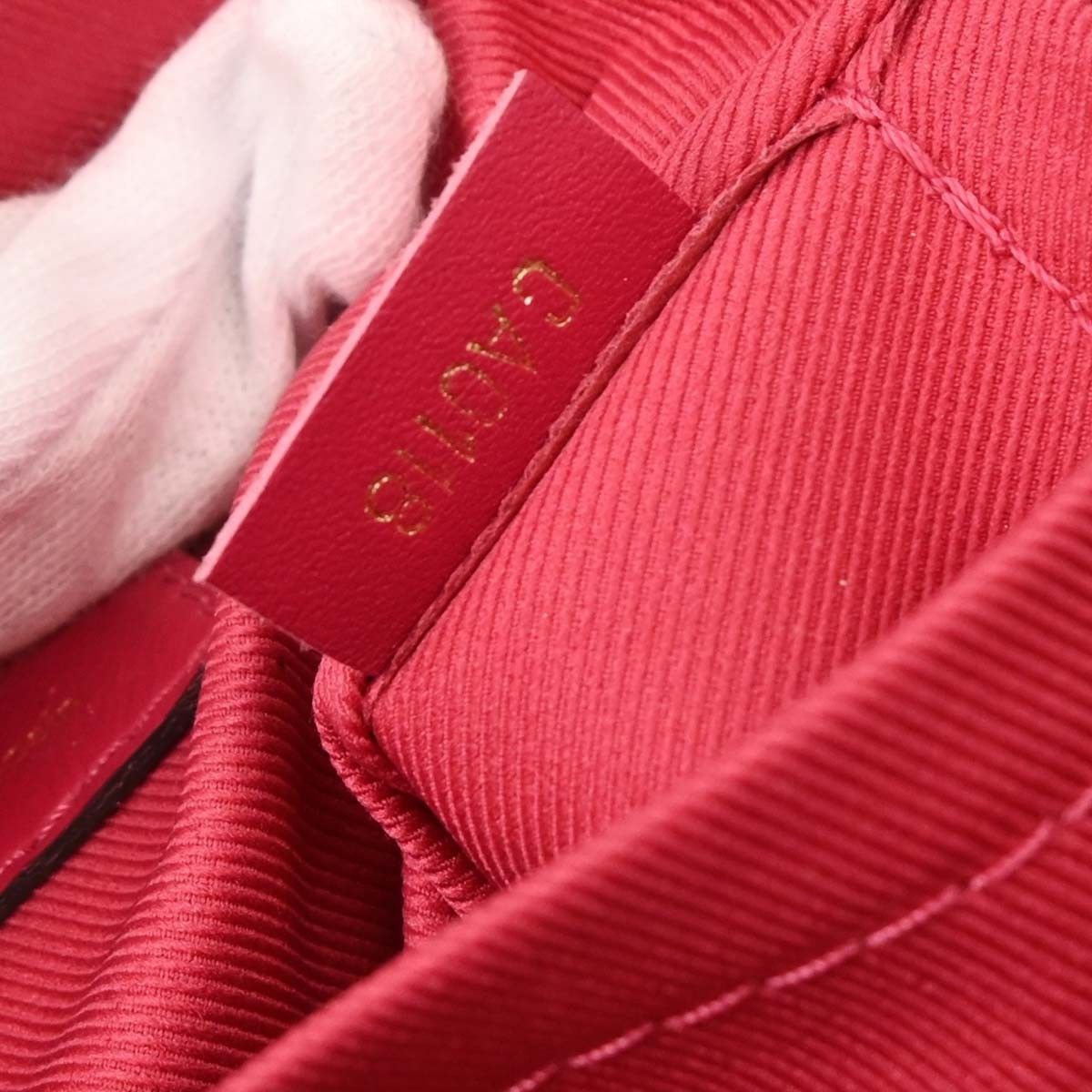 Louis Vuitton Louis Vuitton Saintonge Handbag Monogram Canvas with Leather Size ONE SIZE - 5 Thumbnail