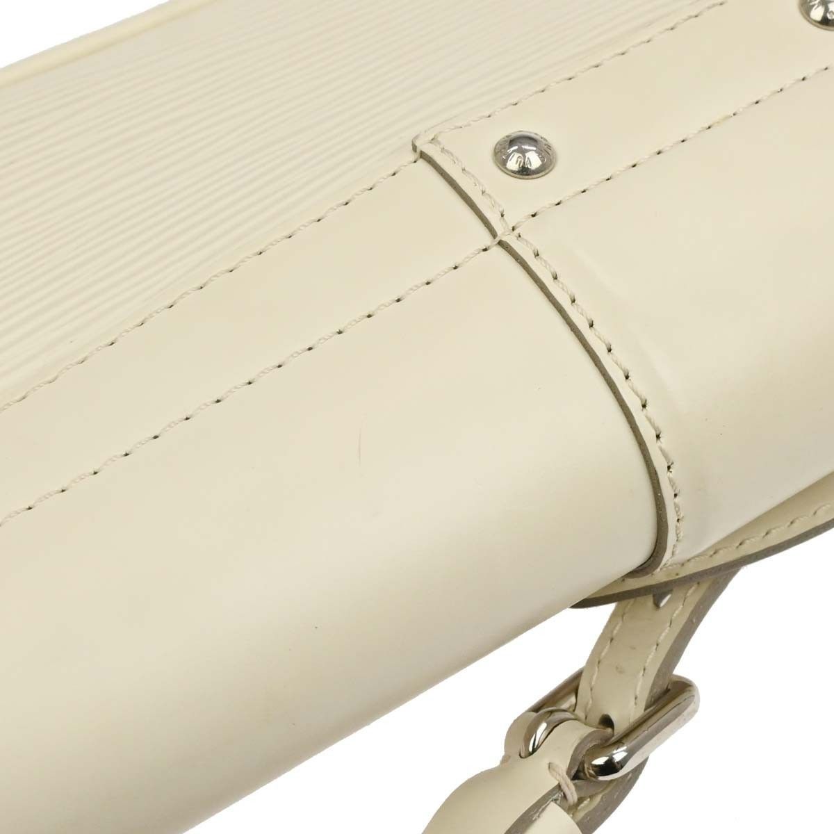 Louis Vuitton Louis Vuitton Montaigne Clutch Epi Leather Size ONE SIZE - 9 Thumbnail