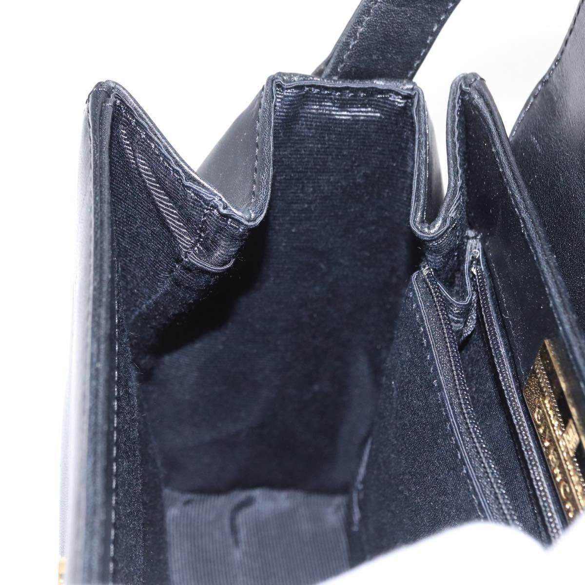 Givenchy Givenchy Vintage 4G handbag Leather Size ONE SIZE - 20 Thumbnail