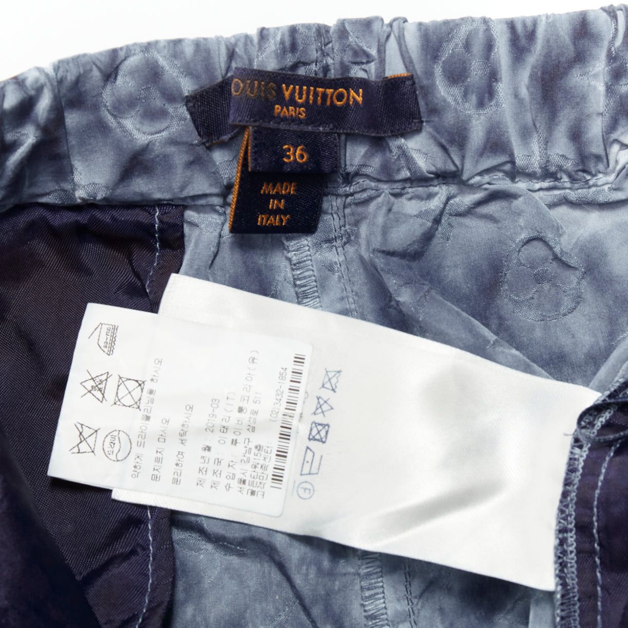 Louis Vuitton LOUIS VUITTON blue grey tie dye stencil effect monogram print shorts FR36 S Size 27" / US 4 / IT 40 - 8 Thumbnail
