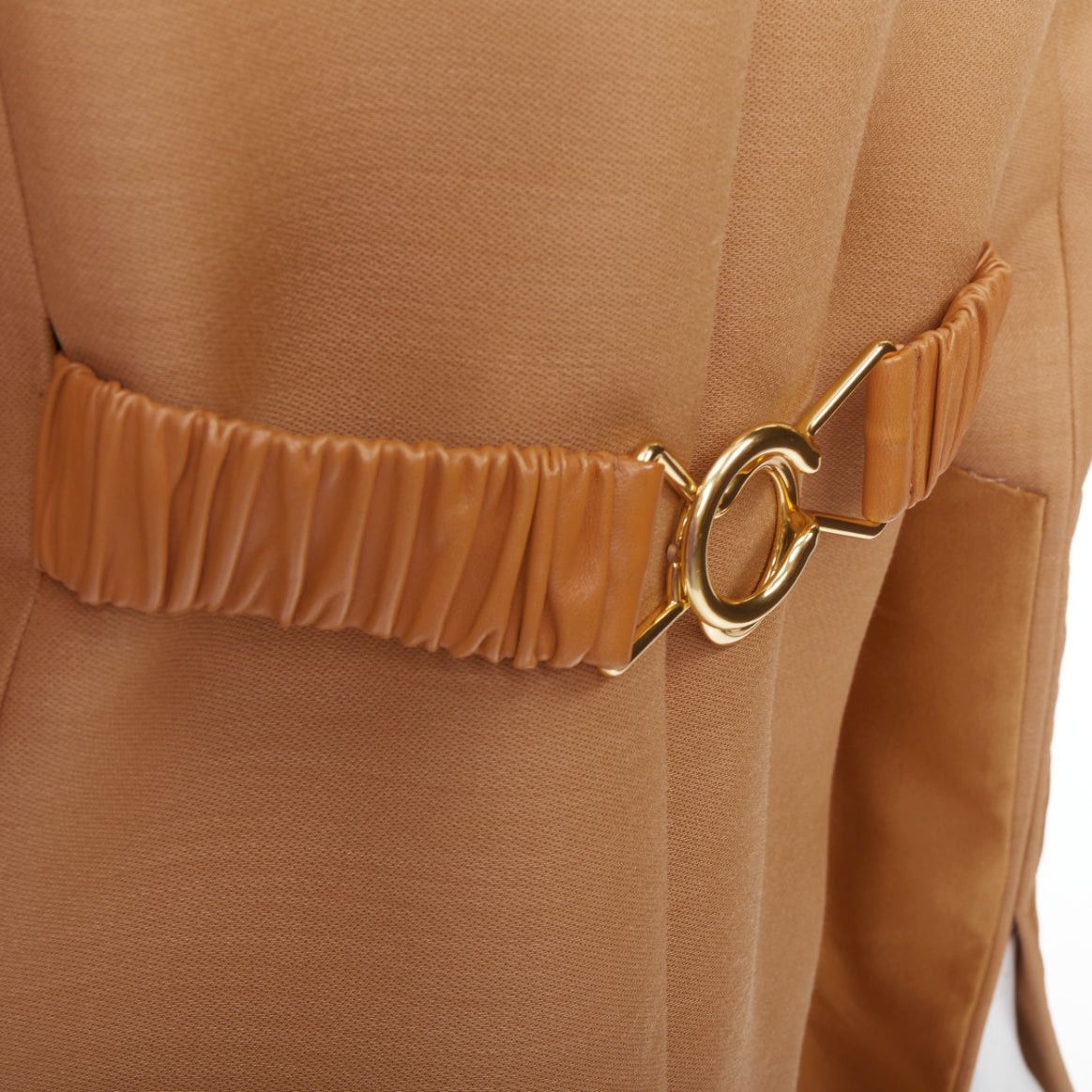 Bottega Veneta BOTTEGA VENETA 2019 Runway camel brown satin trim leather belted coat IT38 XS Size XS / US 0-2 / IT 36-38 - 2 Thumbnail