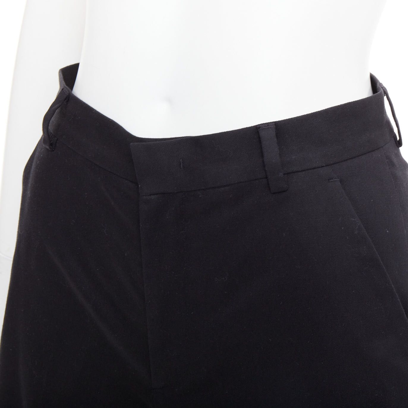 RED Valentino RED VALENTINO black cotton blend high waisted culottes bermuda shorts IT38 XS Size 26" / US 2 / IT 38 - 2 Thumbnail