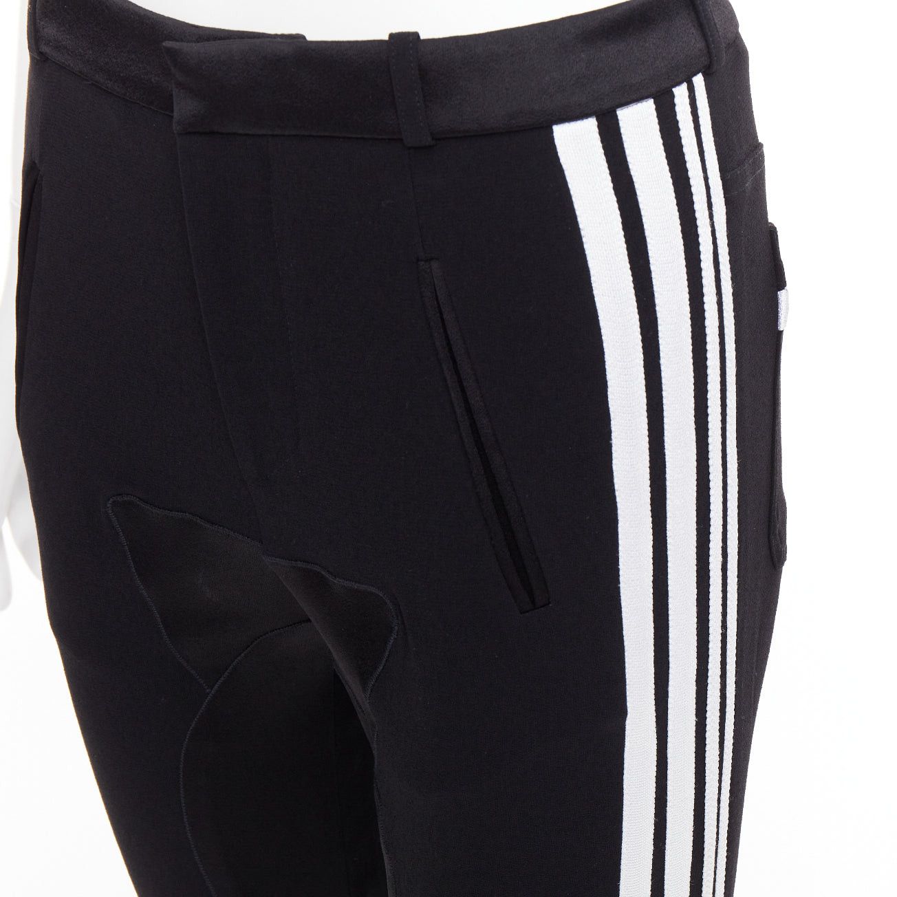 Balenciaga BALENCIAGA 2007 black white striped panelled bicycle inspired pants FR36 S Size 27" / US 4 / IT 40 - 8 Thumbnail