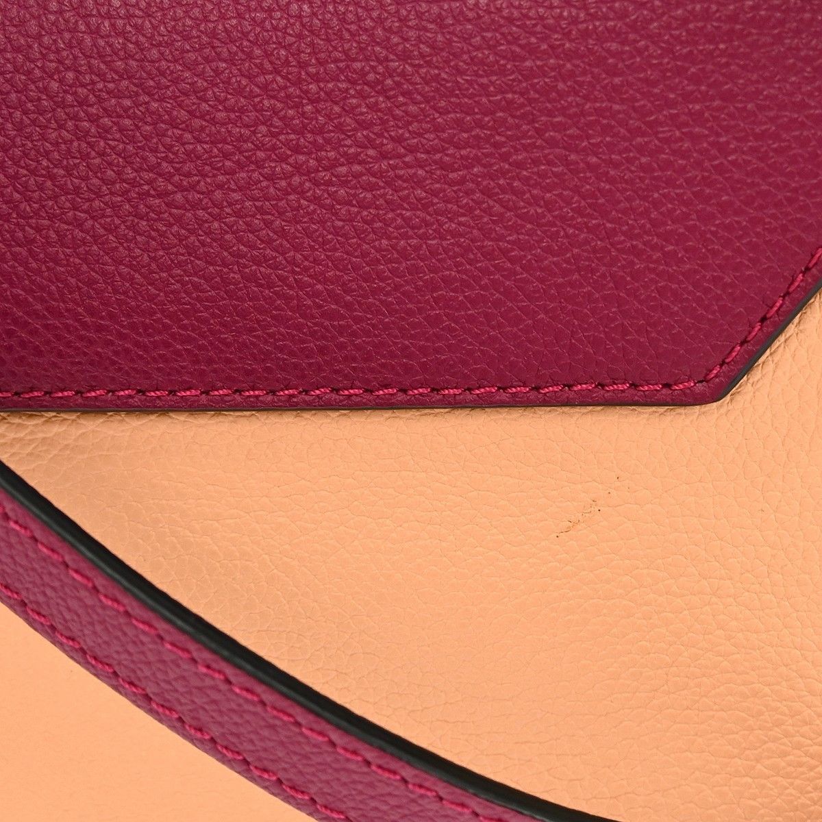 Louis Vuitton Louis Vuitton Lockme II Handbag Leather Size ONE SIZE - 6 Thumbnail