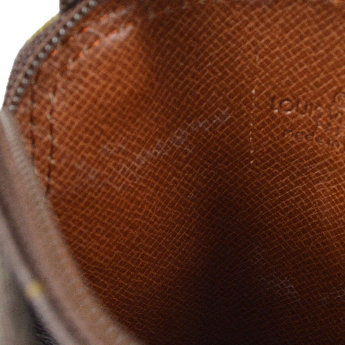 Louis Vuitton Louis Vuitton Pochette Secret Monogram canvas Size ONE SIZE - 4 Thumbnail