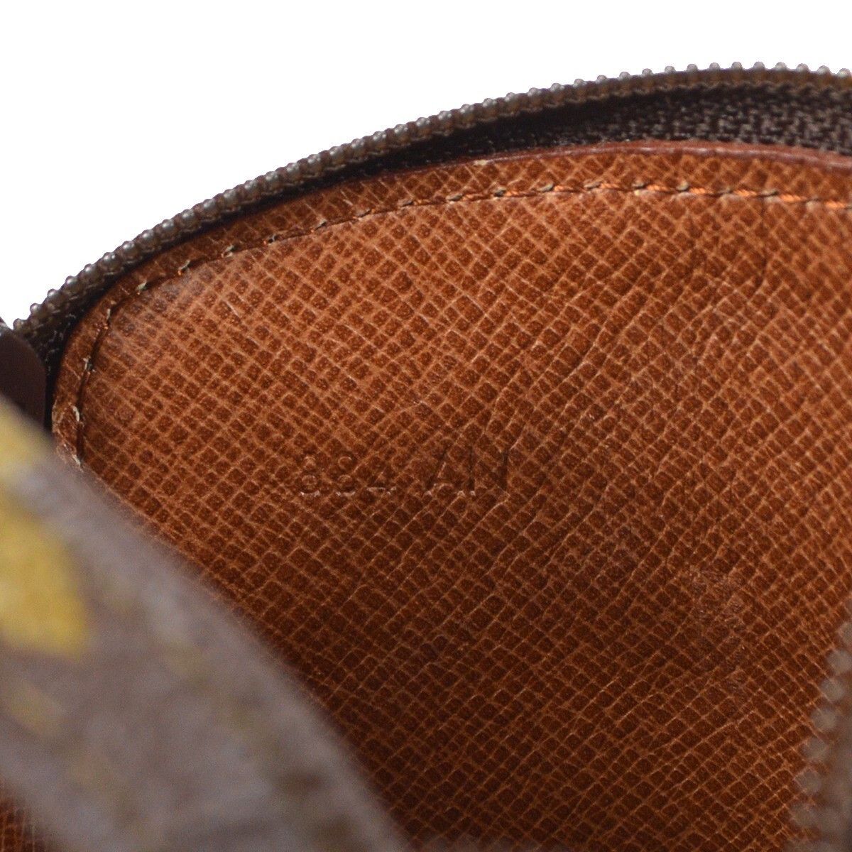 Louis Vuitton Louis Vuitton Pochette Secret Monogram canvas Size ONE SIZE - 5 Thumbnail
